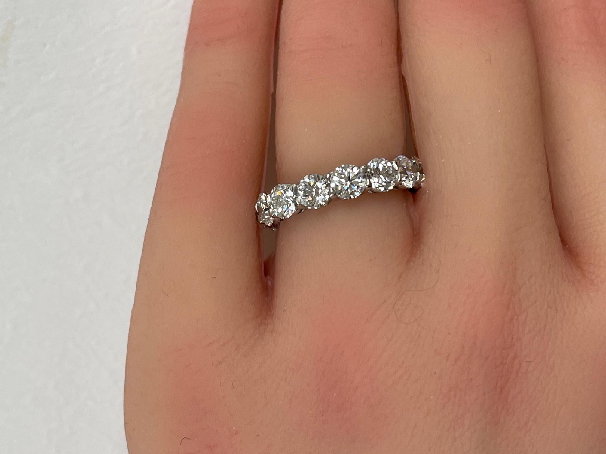 GIA Certified 5.62 Ctw. Round Brilliant Diamond Eternity Band in Platinum For Sale 4