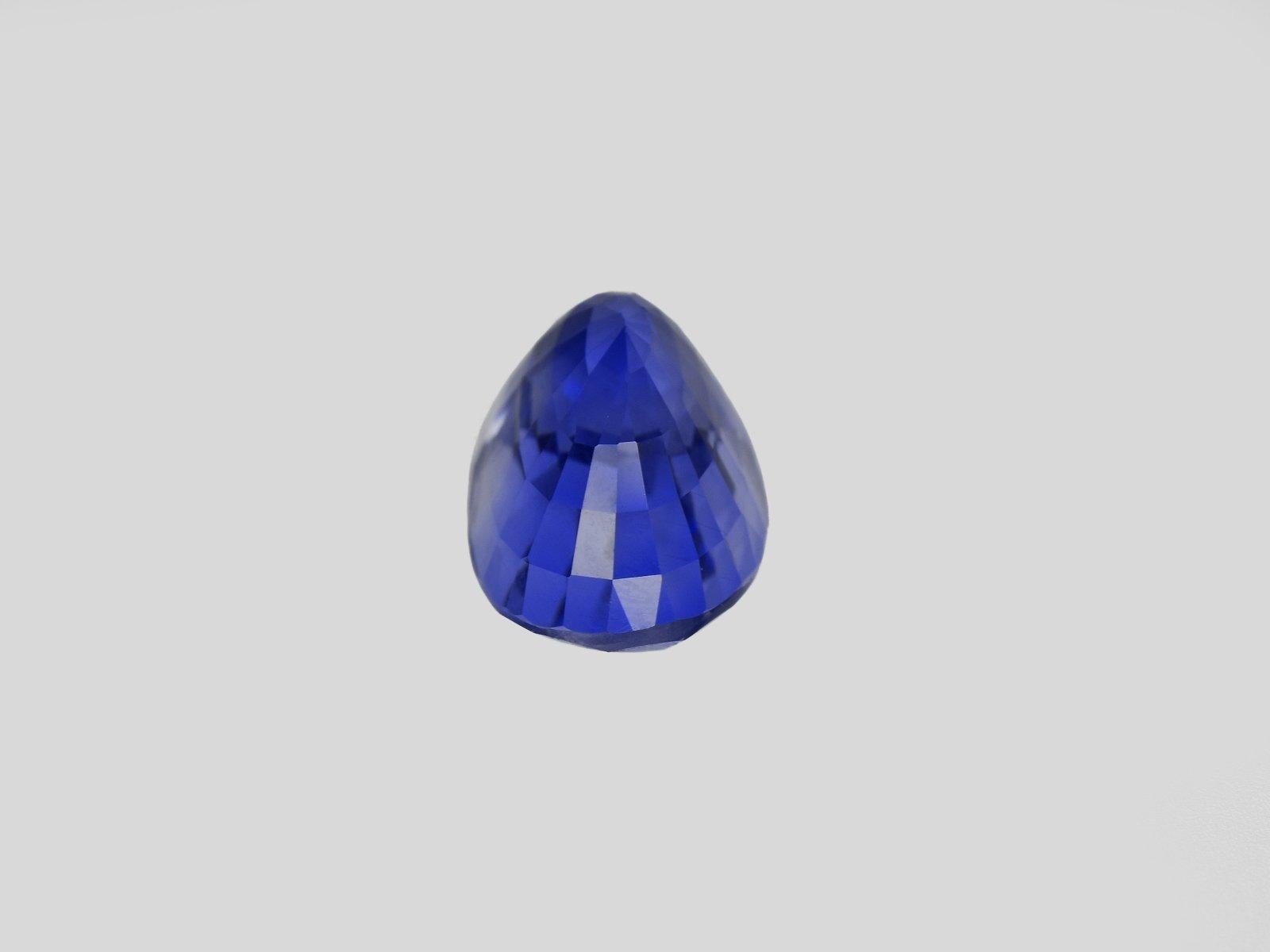 Oval Cut GIA Certified 5.72 Carat Sri-Lanka Ceylon Oval Blue Sapphire Diamond Ring For Sale