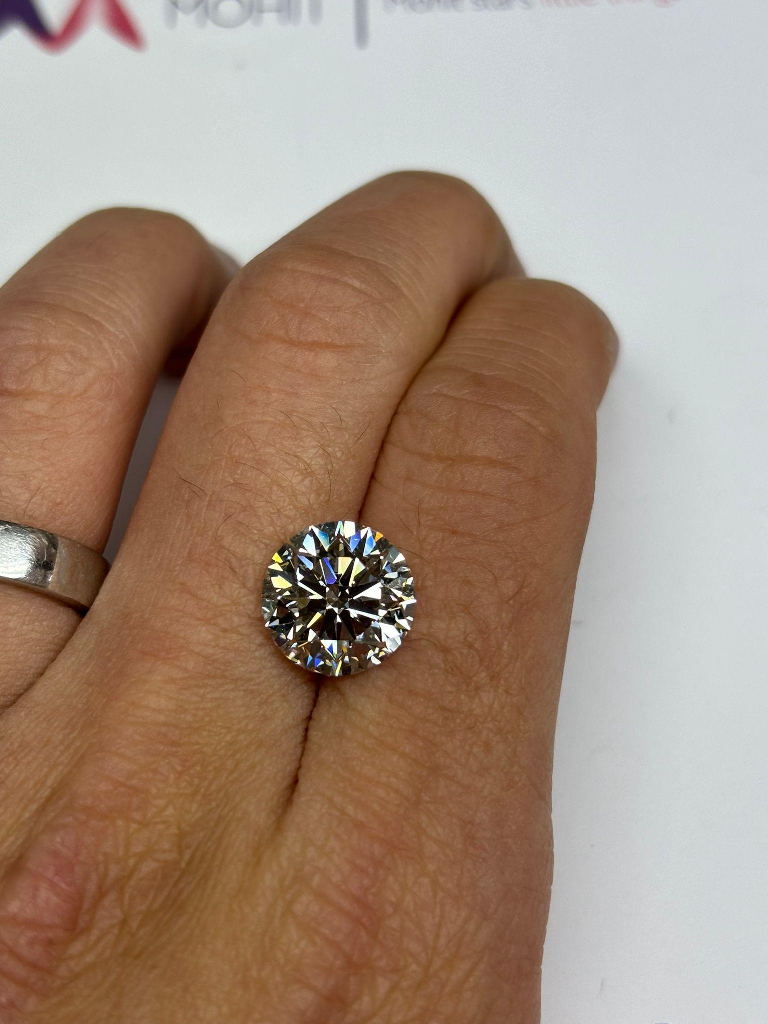 Women's or Men's GIA Certified 5.72 G VVS1 3EX None Diamond For Sale