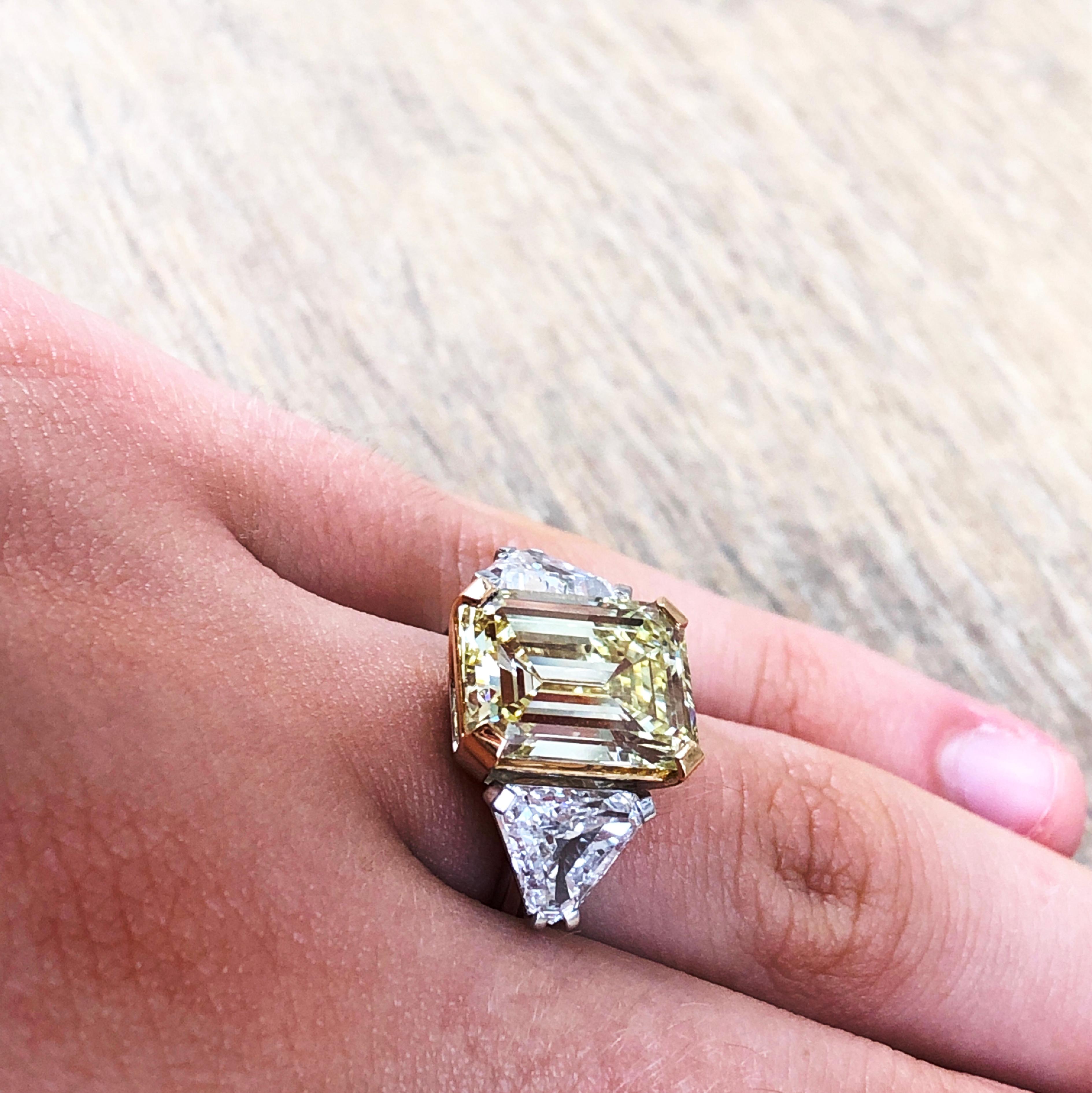 Berca GIA Certified, 5.73k Light Yellow Diamond 2.3k White Diamond Ring For Sale 2