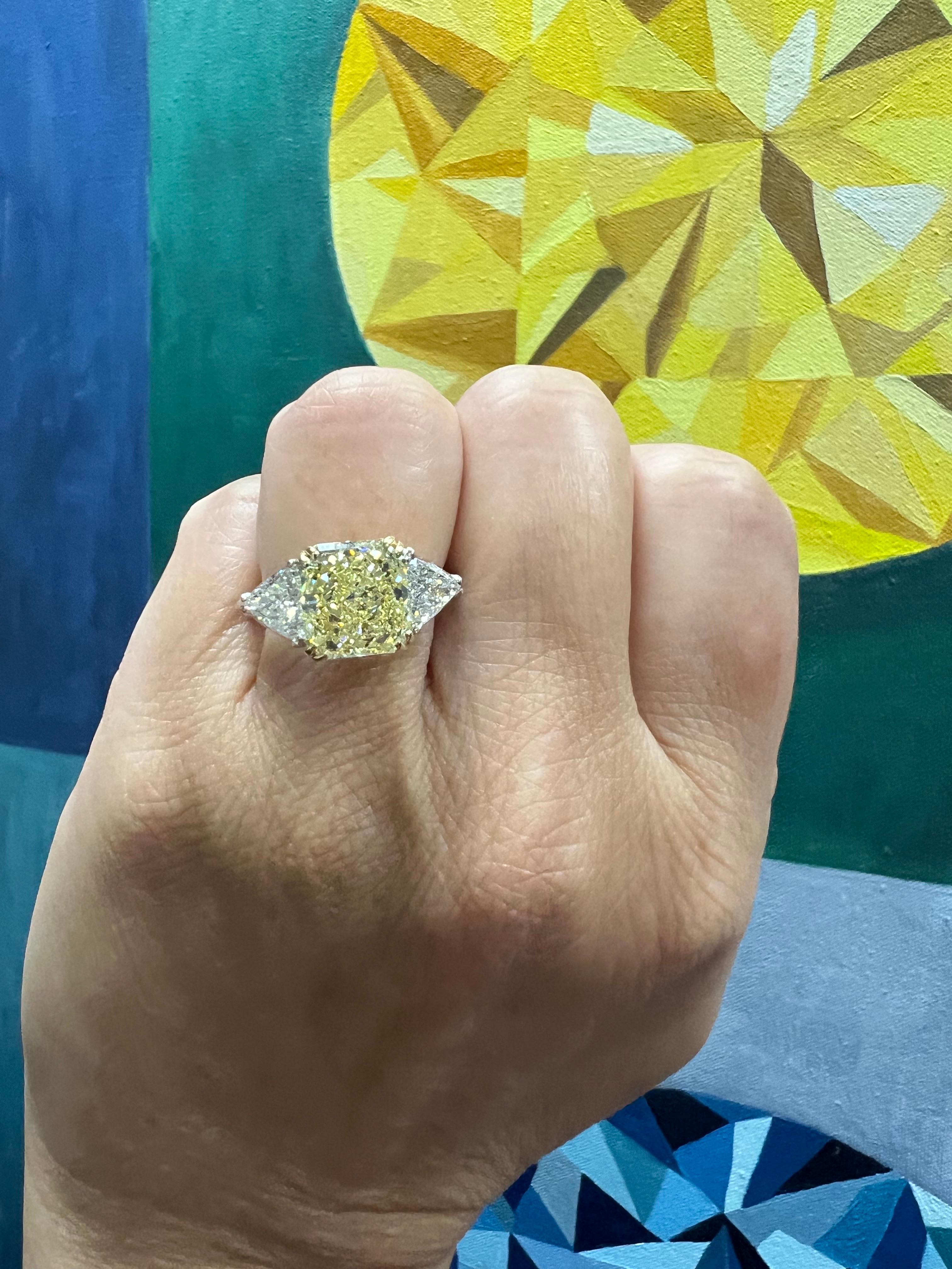 GIA Certified 5.75 Carat Fancy Light Yellow Natural Diamond Plat Engagement Ring For Sale 3