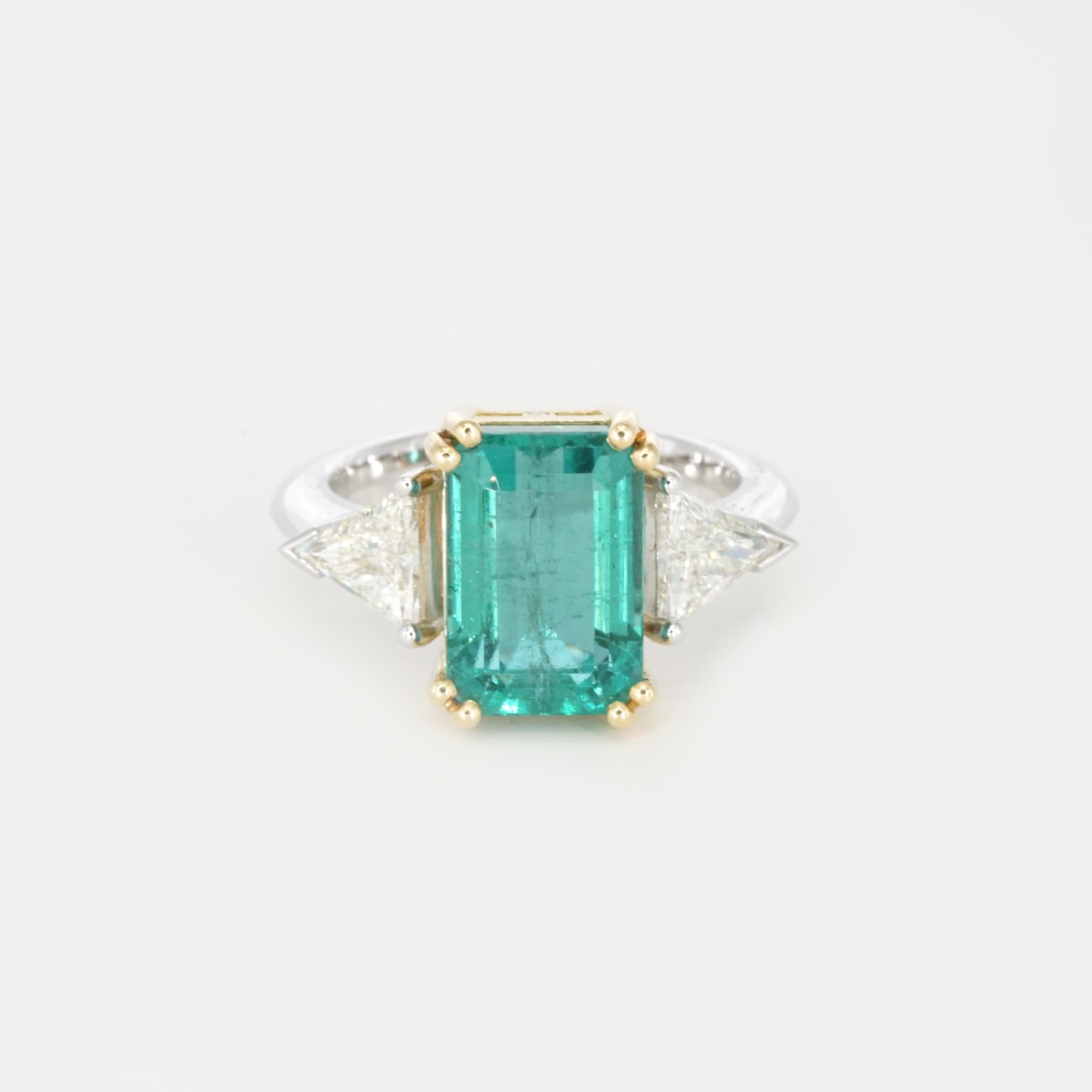 GIA Certified 5.75 Carat Green Emerald Diamond Ring For Sale 3