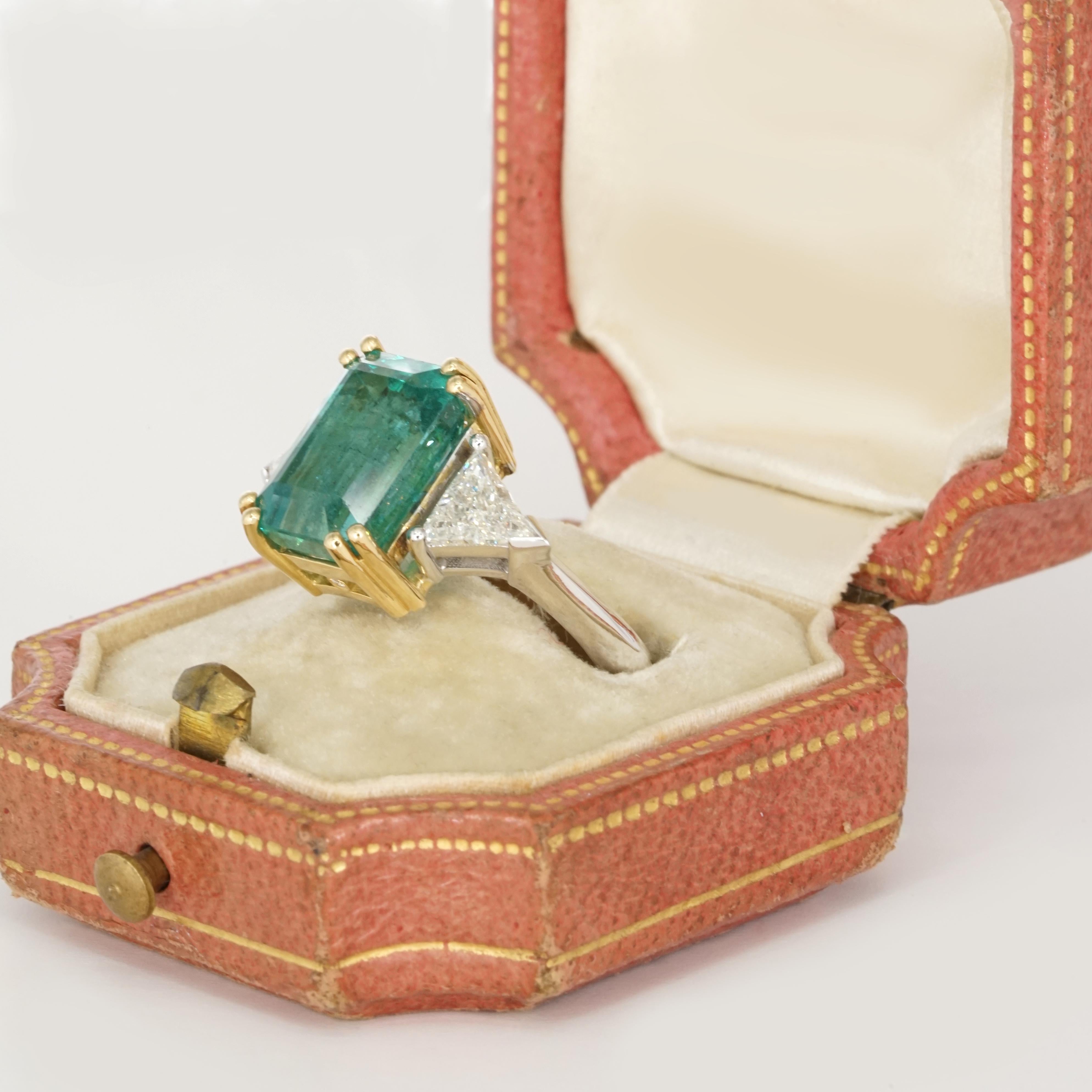 GIA Certified 5.75 Carat Green Emerald Diamond Ring For Sale 2