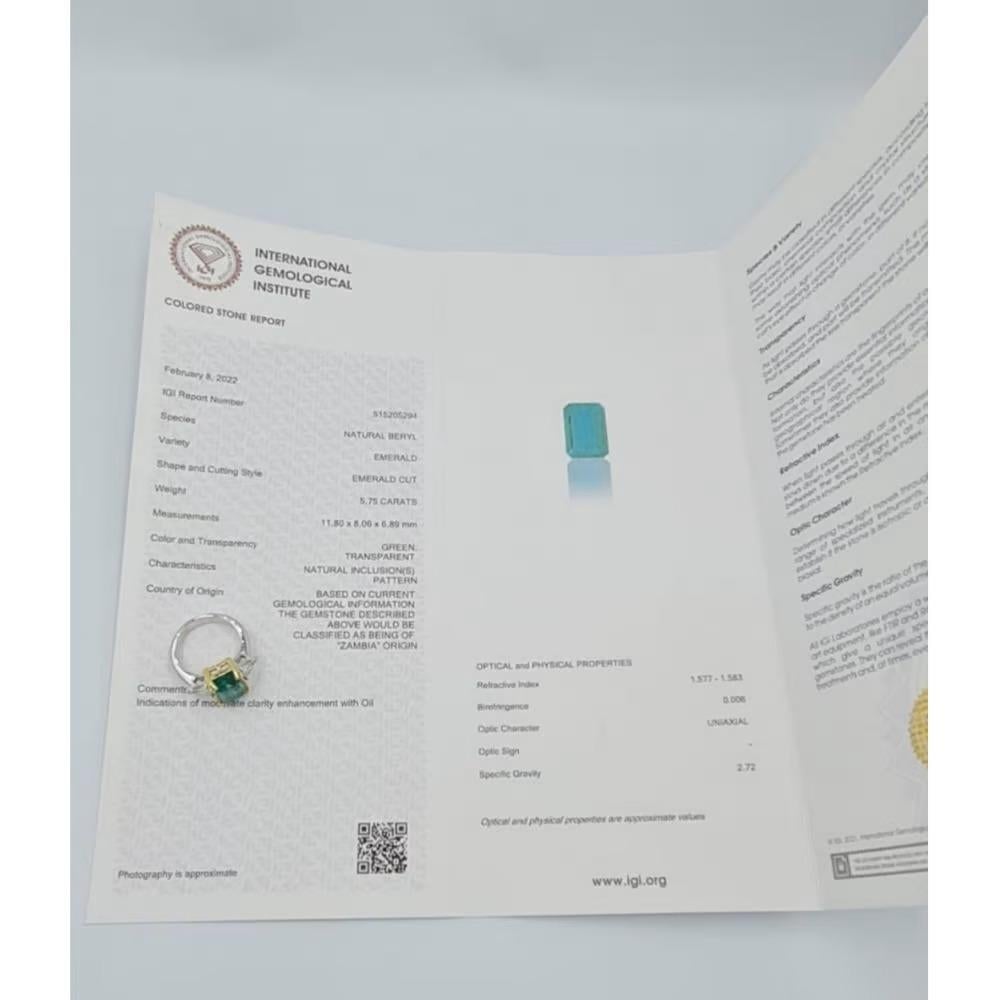 GIA-zertifizierter 5,75 Karat Smaragd-Diamantring mit Investment- Grad im Zustand „Neu“ im Angebot in Rome, IT