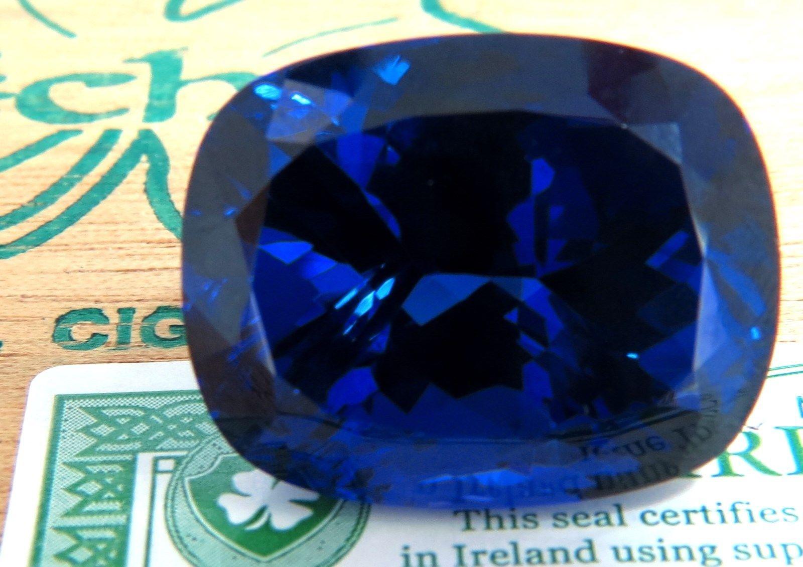GIA Certified 58.21 Carat Natural Blue Cushion Cut Tanzanite Magnificent In New Condition For Sale In New York, NY