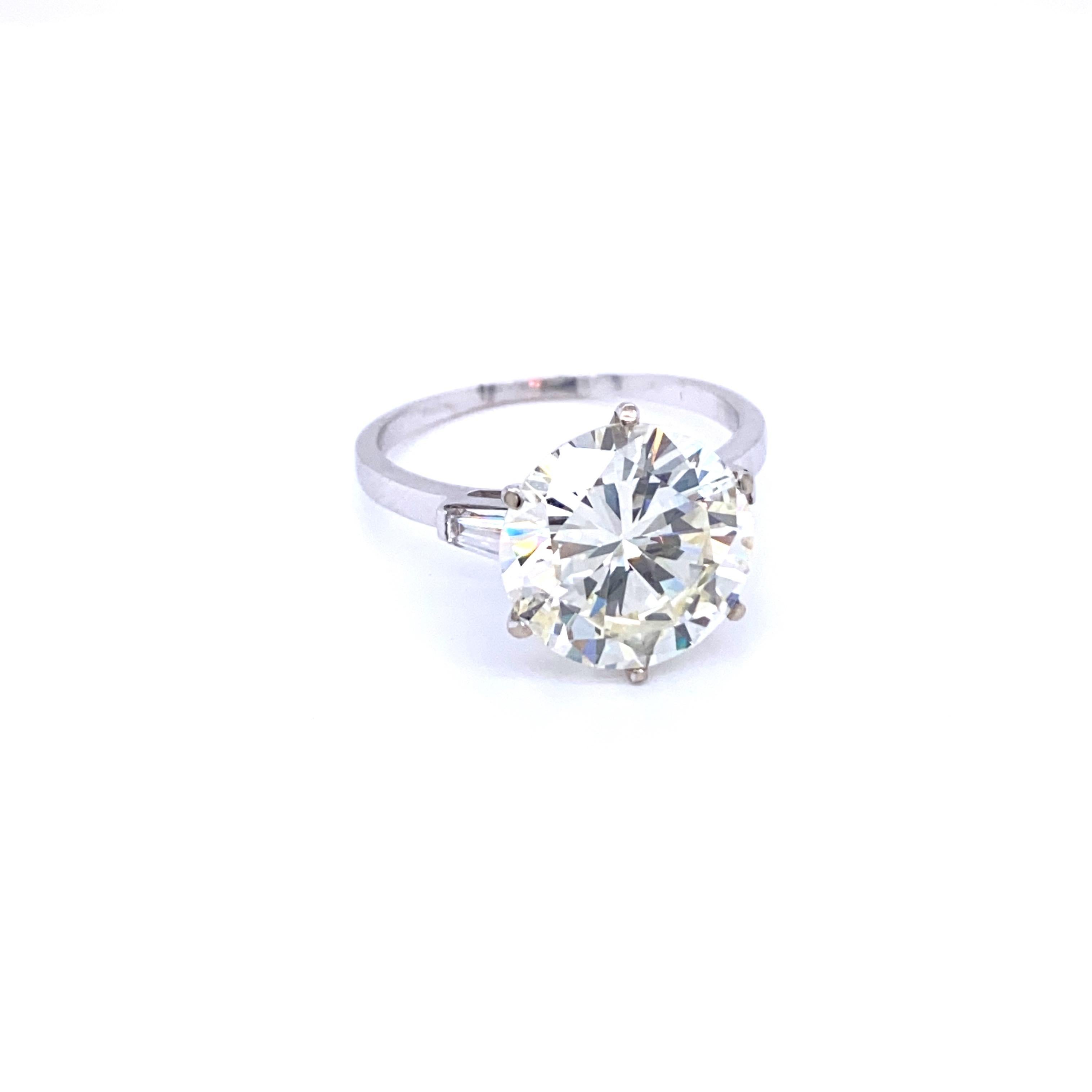 GIA Certified 5.87 Carat Round Brilliant Diamond Engagement Ring 2