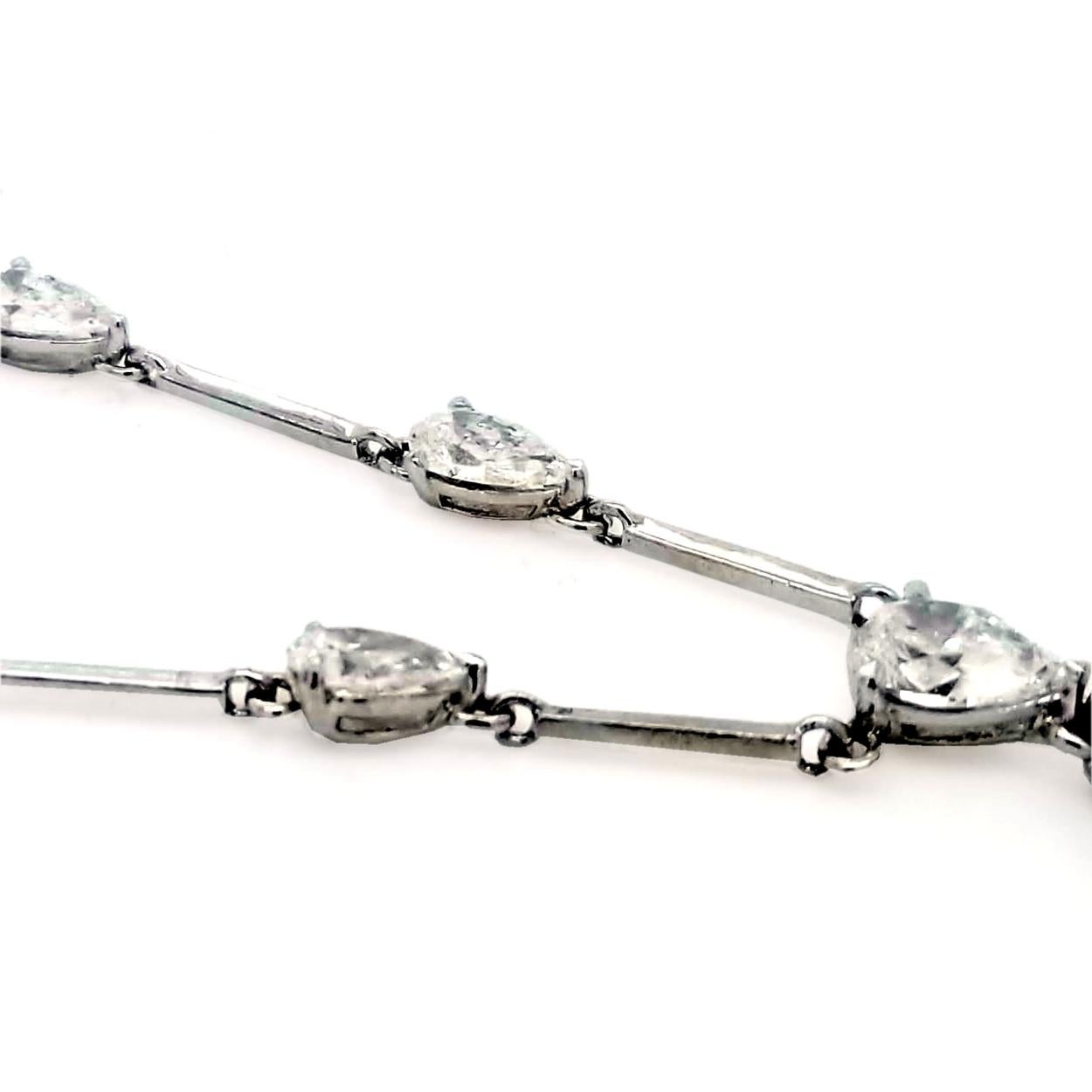 GIA-zertifizierte 5,87 Karat birnenförmige Tansanit-Halskette mit 5,75 Karat Diamanten (Tropfenschliff) im Angebot