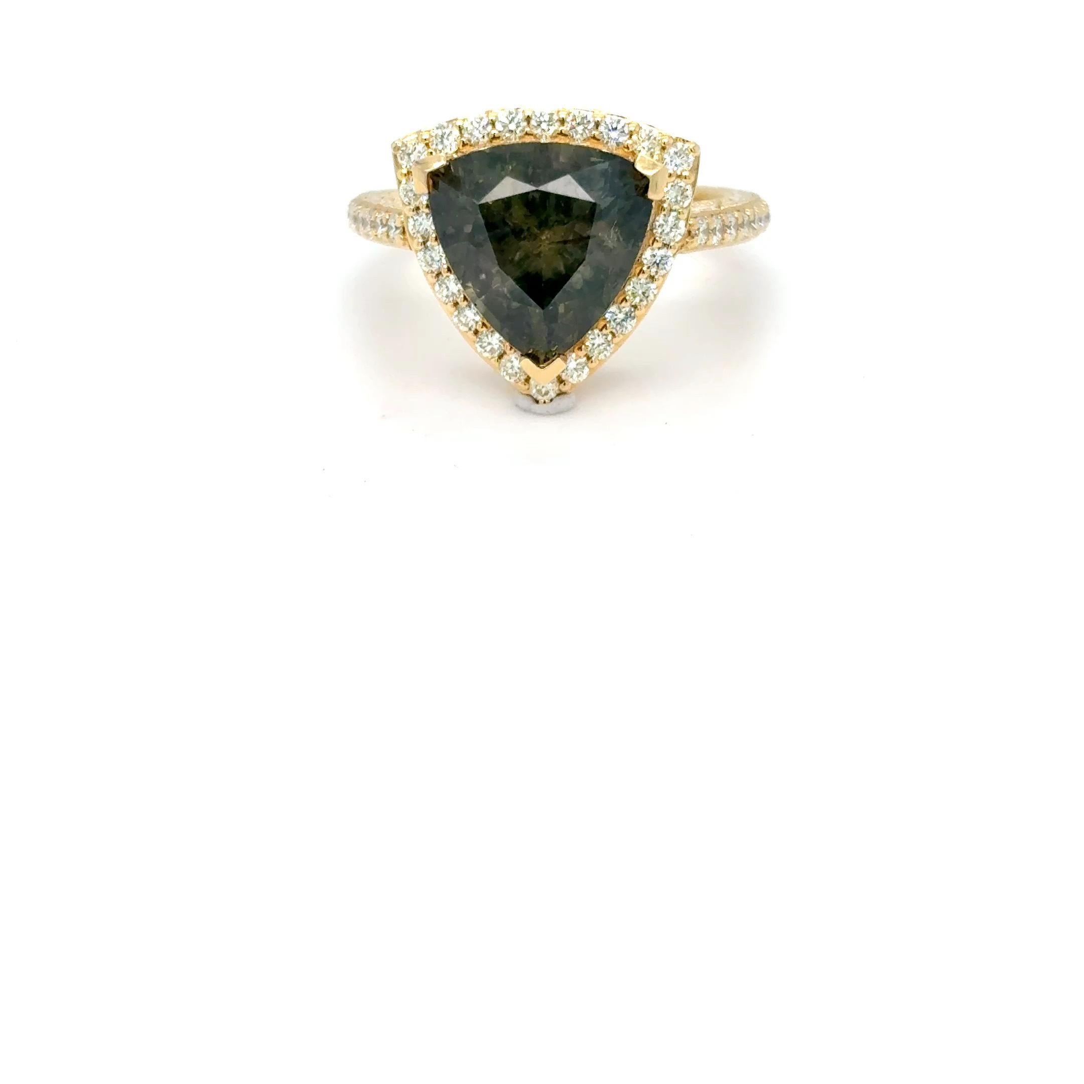 GIA Certified 5.89 Carat Triangular Cut No Heat Green Sapphire Diamond Ring For Sale 11