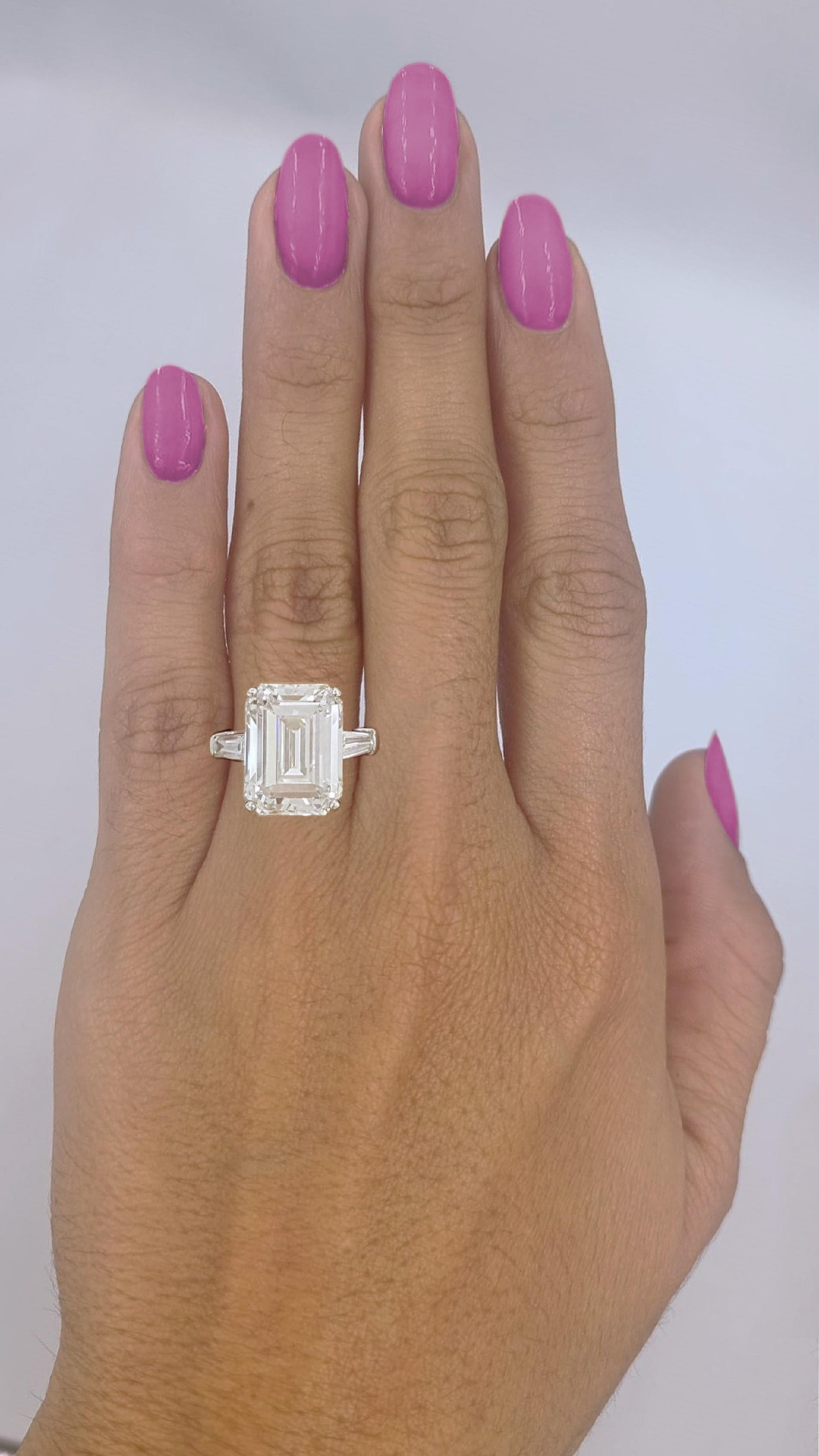 GIA Certified 6 Carat Emerald Cut Diamond Platinum Ring with tapered baguette In New Condition For Sale In Chicago, IL