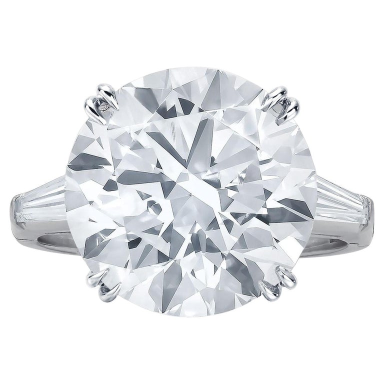 GIA Certified 6 Carat Flawless Round Brilliant Cut Diamond Ring For Sale at  1stDibs | how much is a 6 carat diamond ring, six carat diamond ring price,  gia certified 6 carat internally f...