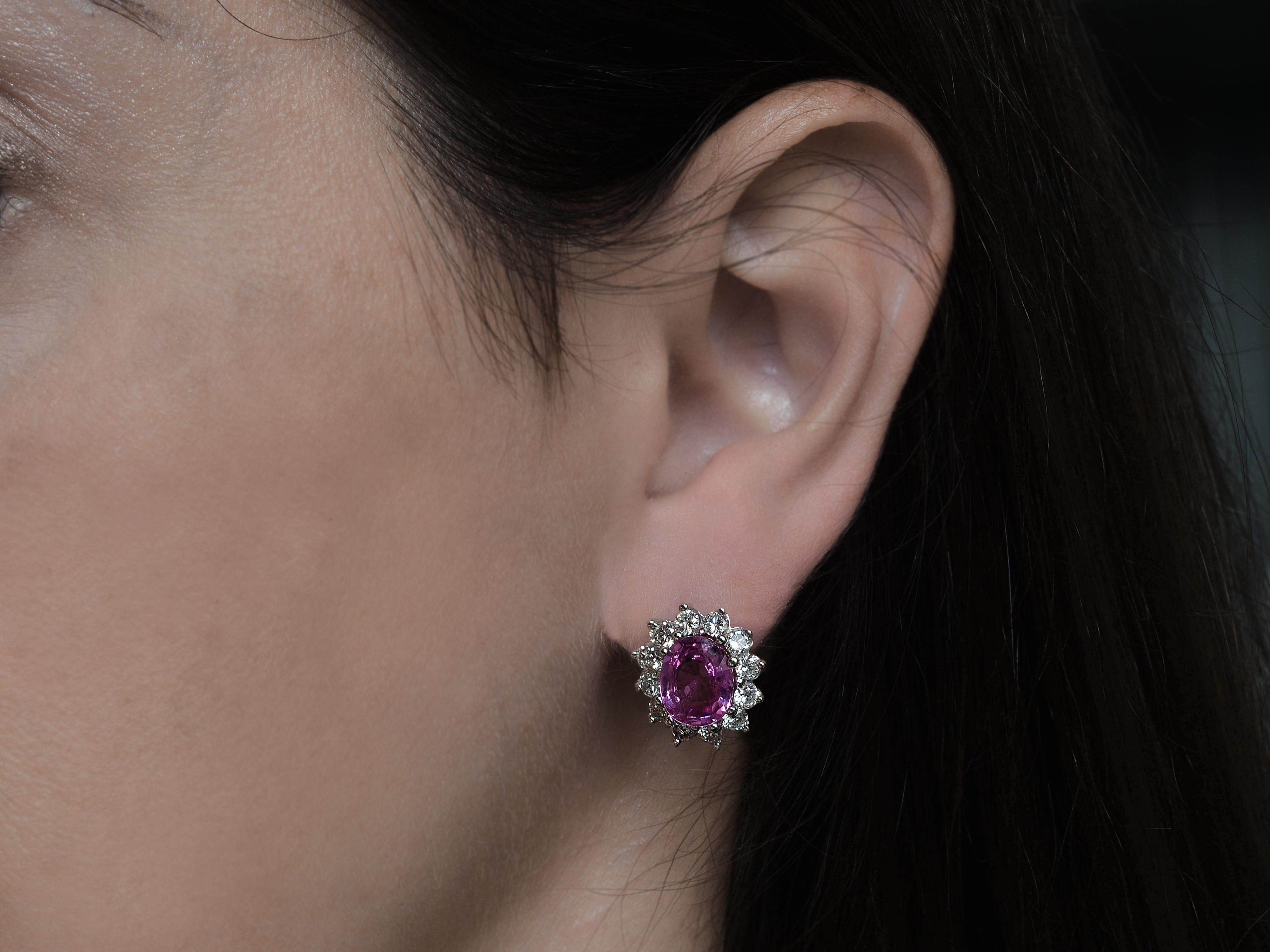 GIA-Bericht zertifizierte 6 Karat rosa Saphir- und Diamant-Ohrringe Damen im Angebot