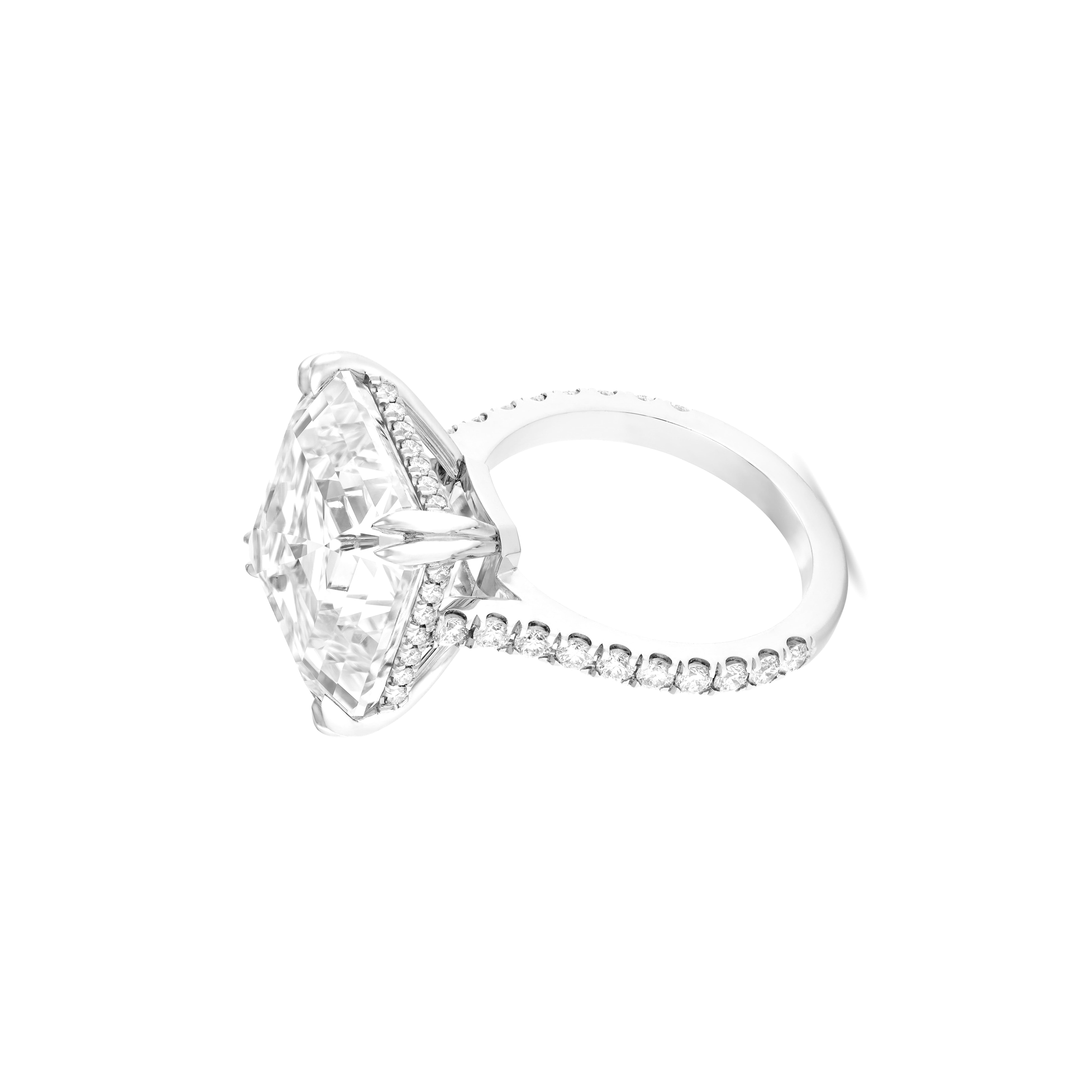 Contemporary GIA Certified 6 Carat Square Emerald Cut Diamond Ring For Sale