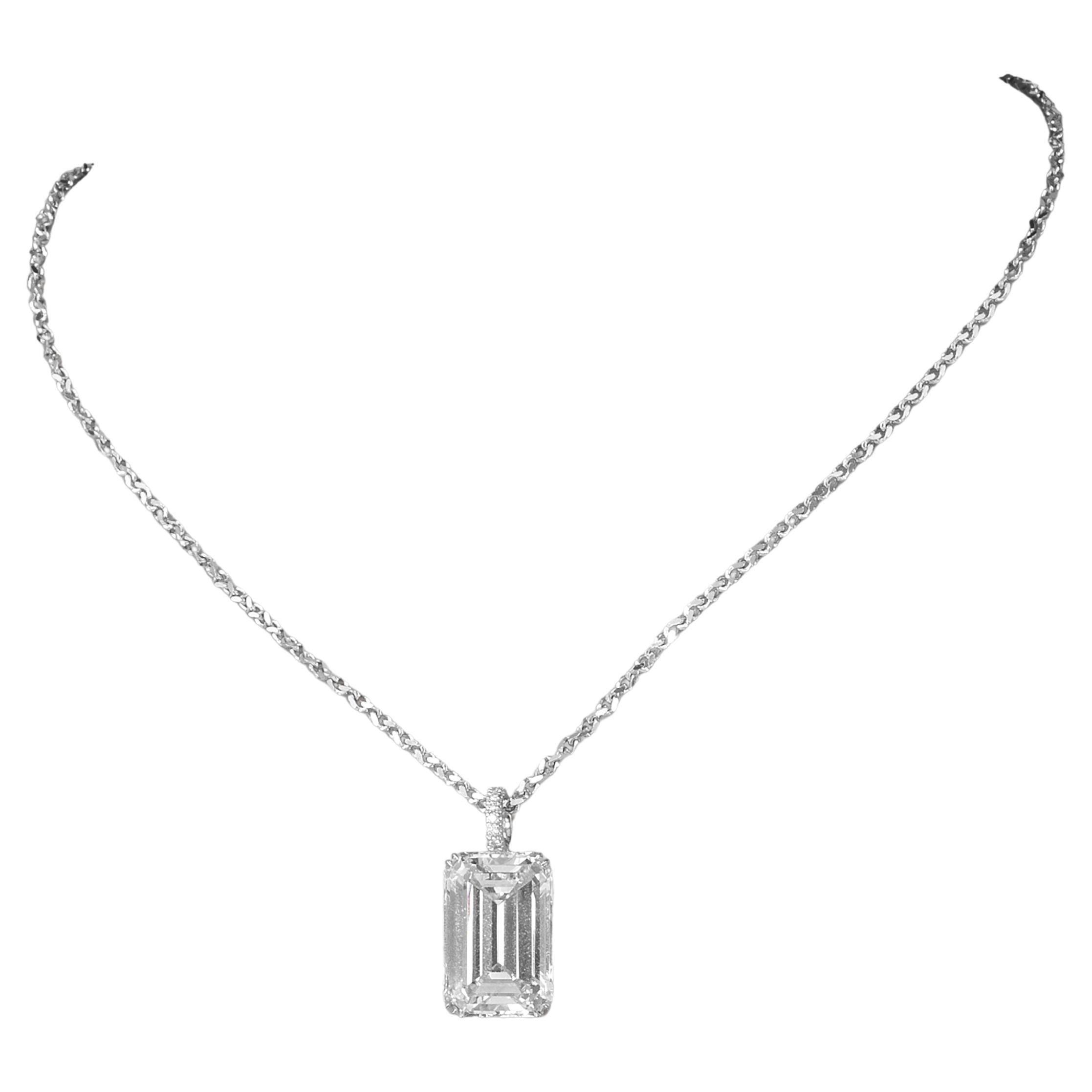 GIA Certified 6 Ct. Emerald Cut Diamond Pendant Necklace In New Condition For Sale In Chicago, IL