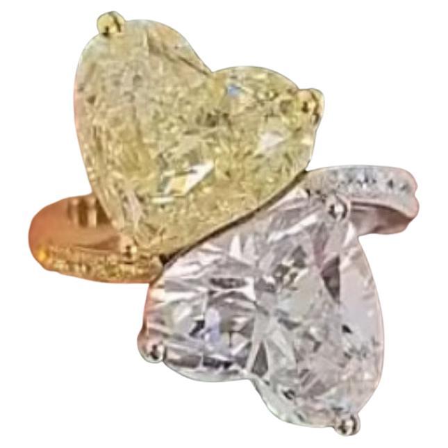 GIA-zertifizierter 6,00 Karat herzförmiger Diamanten 18K Gold Doppelring mit Diamanten in Herzform