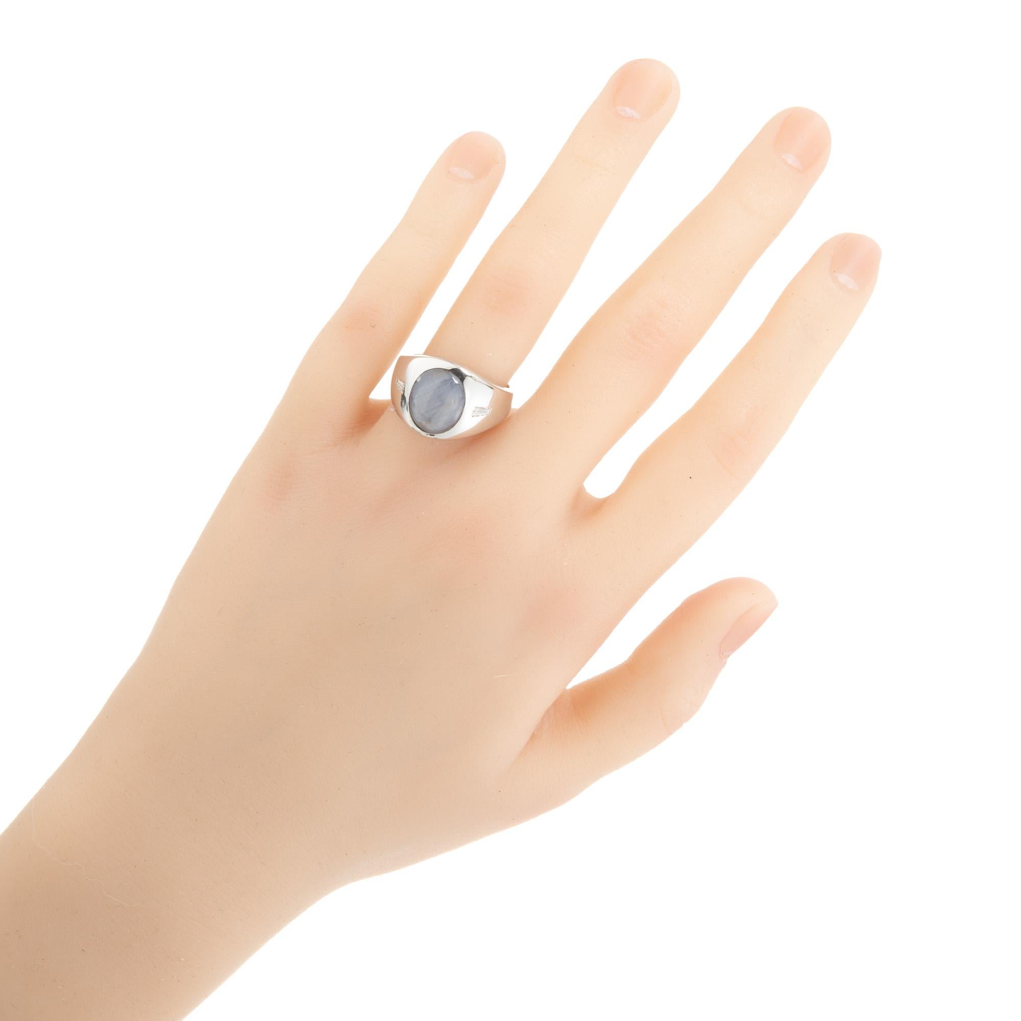 GIA Certified 6.00 Carat Oval Cabochon Star Sapphire Diamond White Gold Ring en vente 3