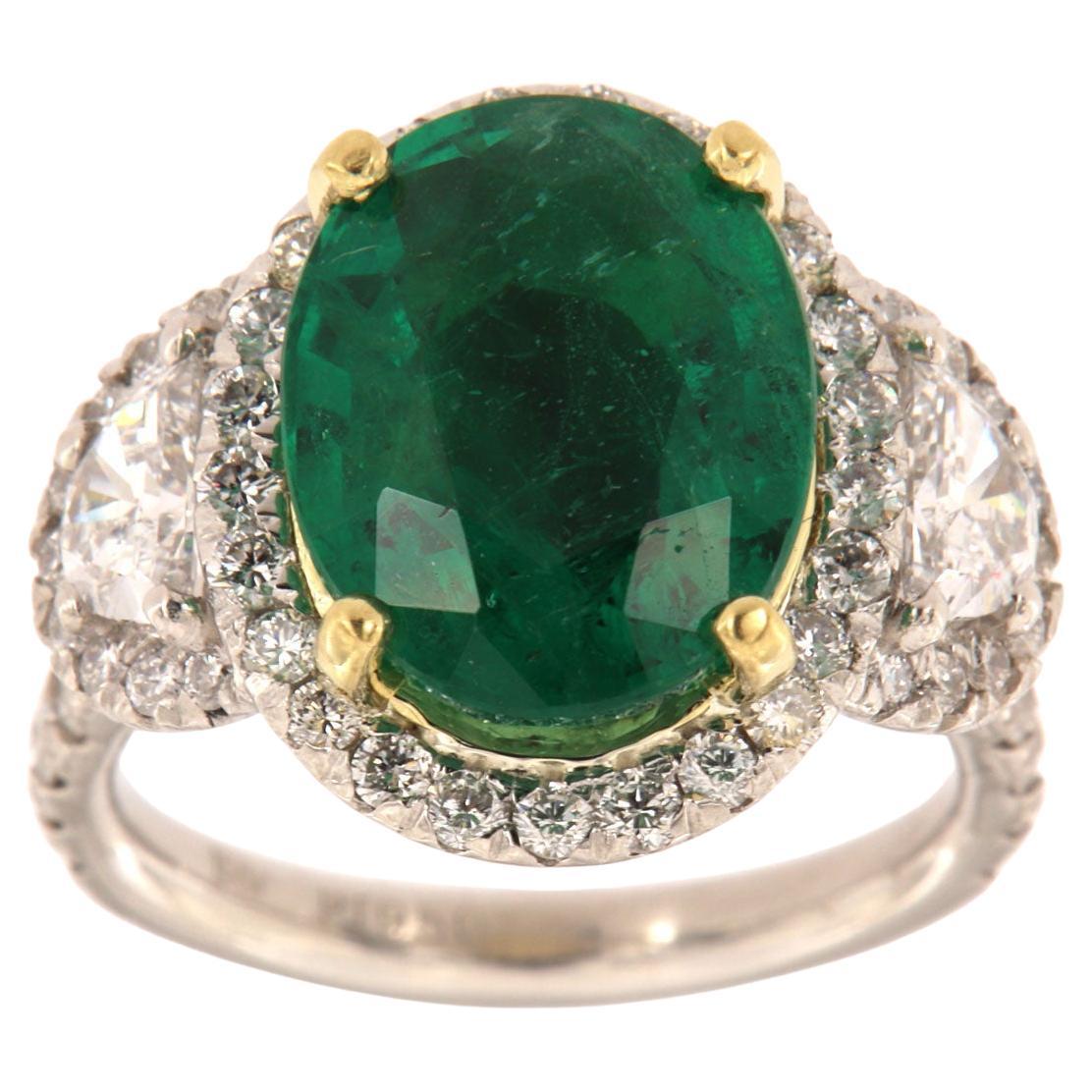 GIA Certified 6.00 Carat Oval Green Emerald Halo Half Moon Diamond Ring. For Sale