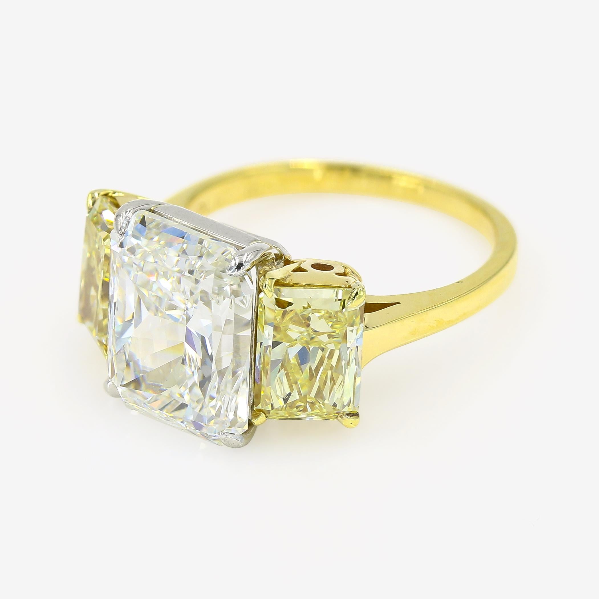 GIA Certified 6.00cts. Radiant Cut and Two Fancy Yellow Radiant Cut Diamond Ring In New Condition In Chicago, IL