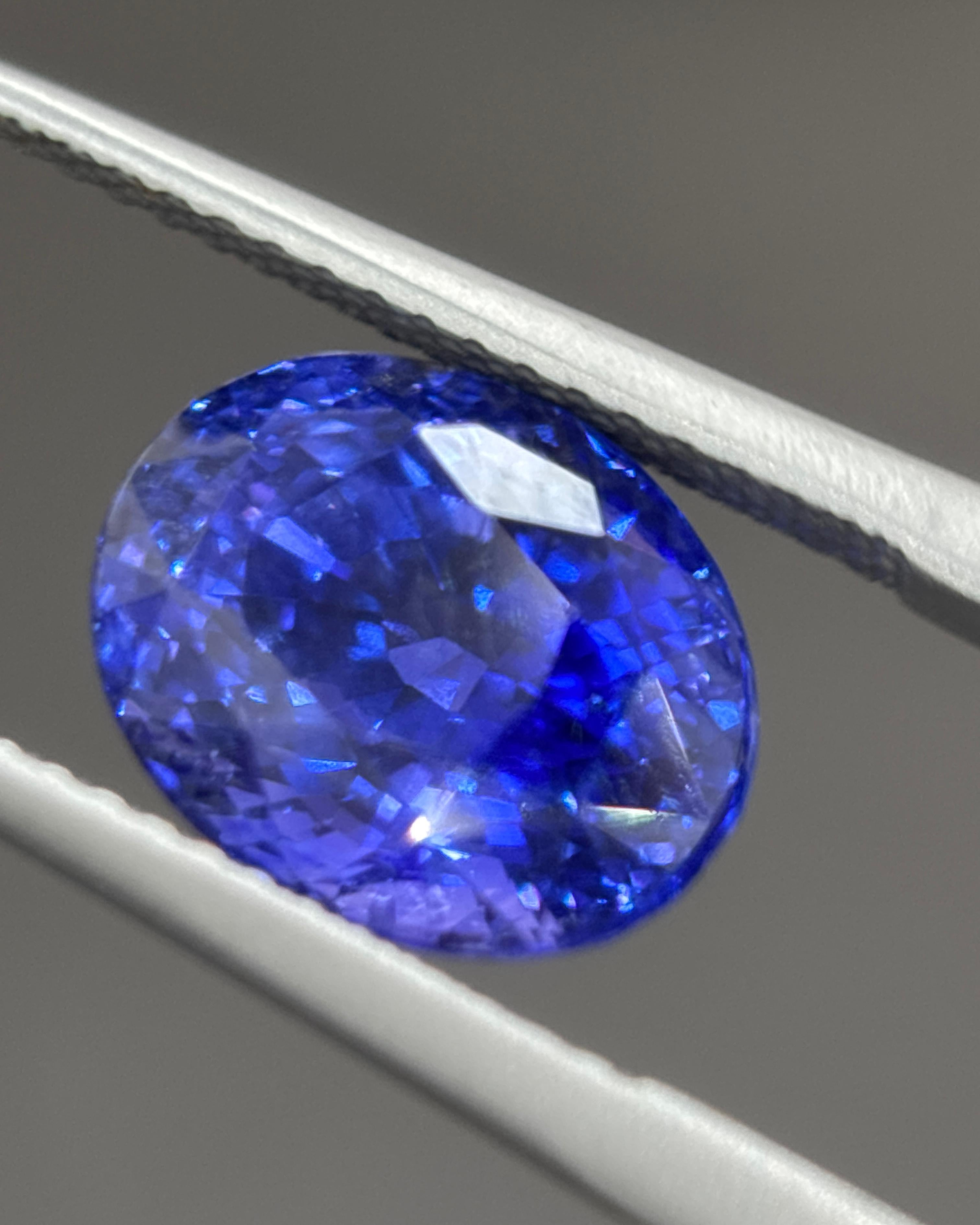 GIA Certified 6.05 Carat Ceylon No Heat Colour Change Oval Cut Blue Sapphire For Sale 3