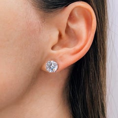 Pendientes de platino con diamante brillante redondo de 6,05 quilates certificado por el GIA