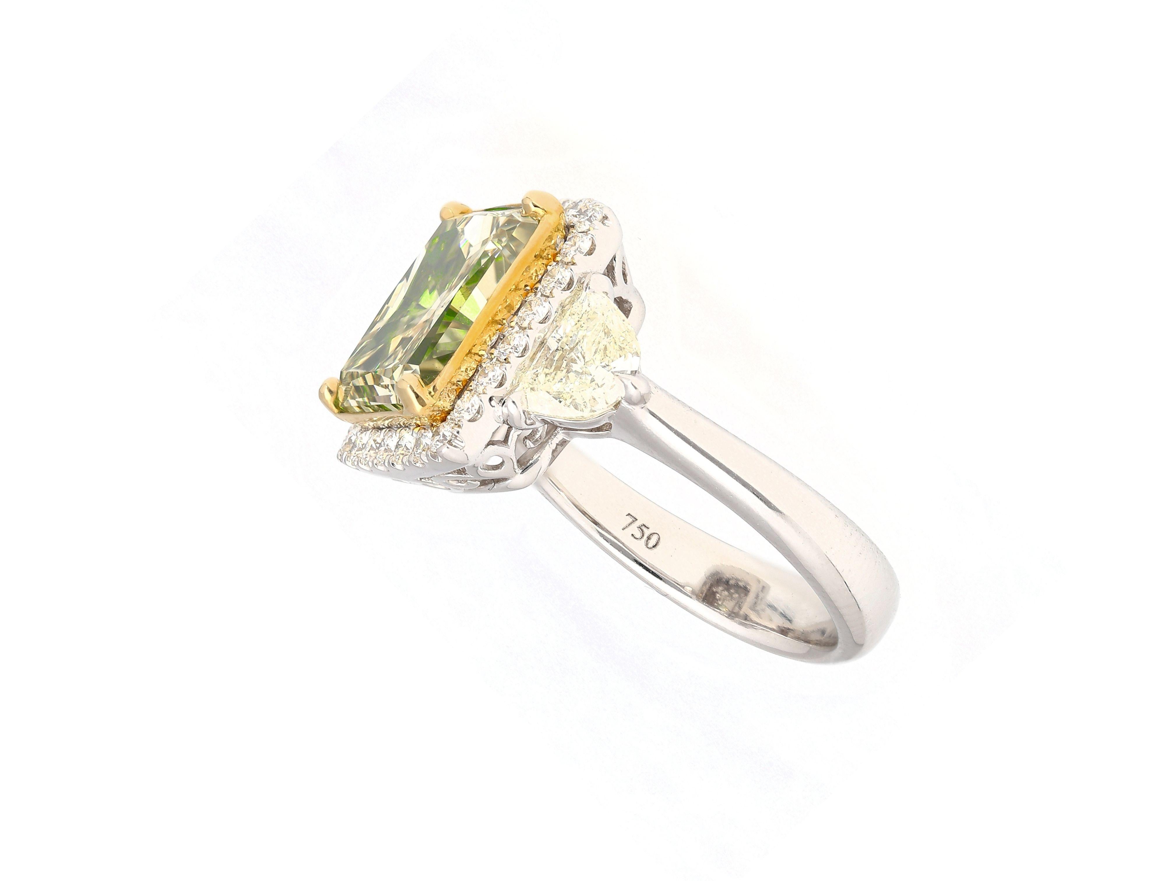 GIA-zertifizierter 6,07 Karat Diamantring mit Strahlenschliff in Braun, Grün und Gelb im Zustand „Neu“ im Angebot in Miami, FL