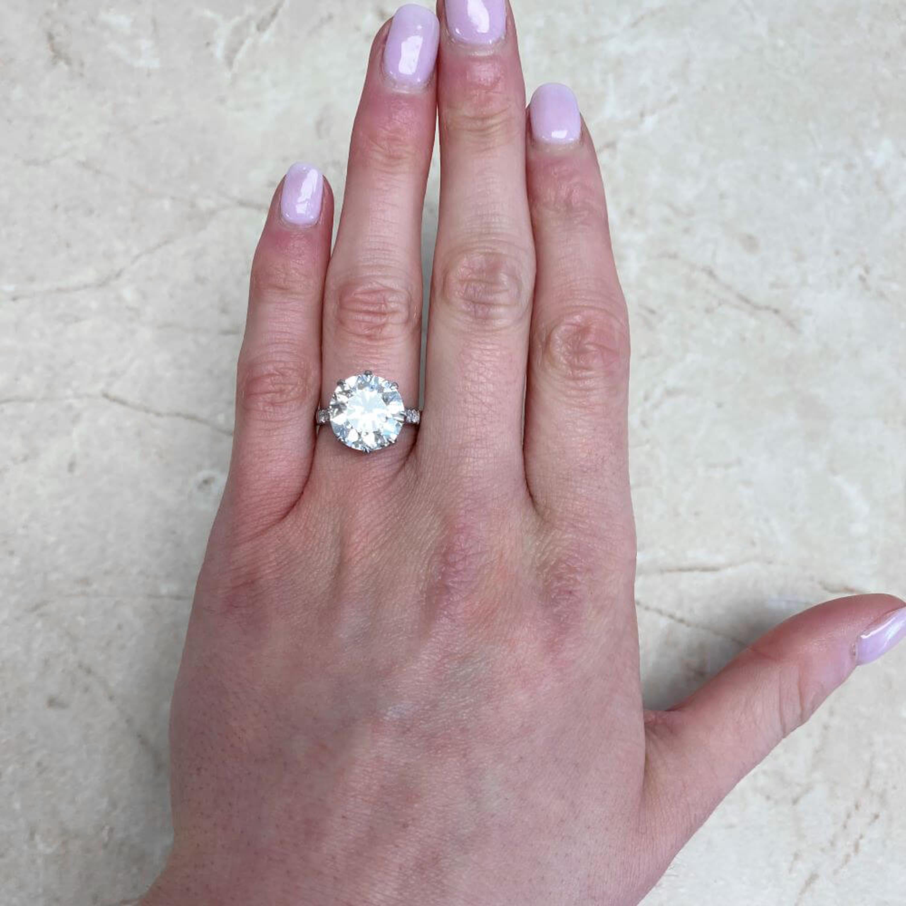 GIA-zertifiziert 6,01 Karat Brillantschliff großer Diamant Solitär-Ring in Platin (Moderne) im Angebot