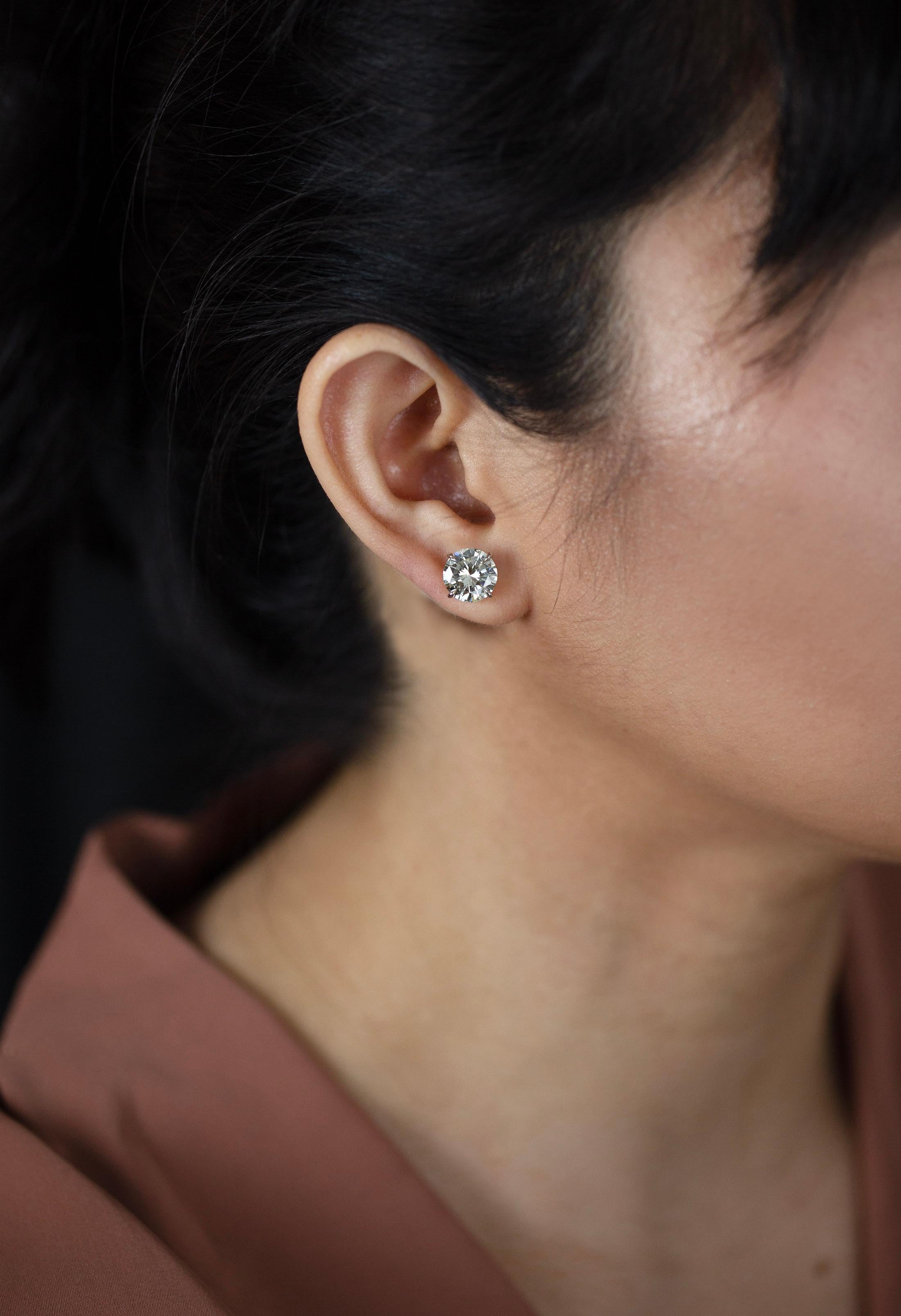 Round Cut GIA Certified 6.08 Carats Total Round Brilliant Cut Diamond Stud Earrings For Sale