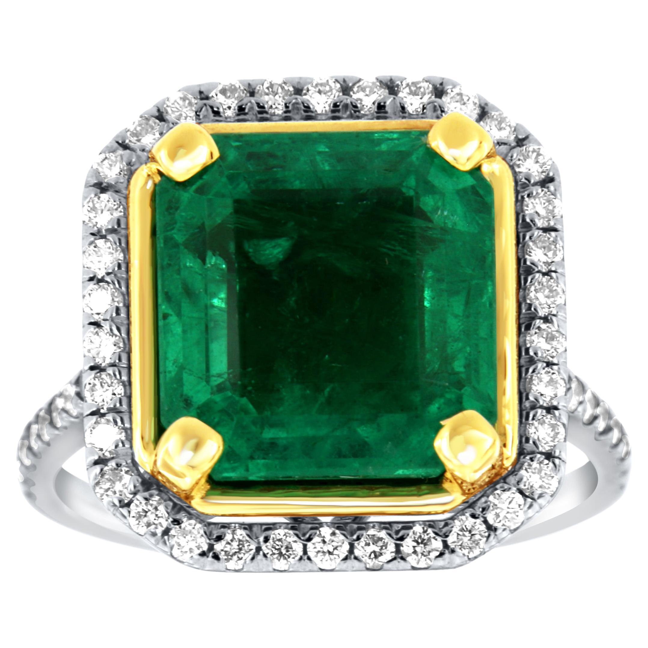 GIA Certified 6.09 Carat Green Emerald 18k White & Yellow Gold Halo Diamond Ring For Sale