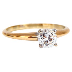 Anello solitario con diamante taglio rotondo certificato GIA da 0,60 ct.