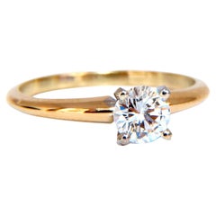 Bague solitaire classique G/Vs en diamant taille ronde de 0,60 carat certifiée par le Gia