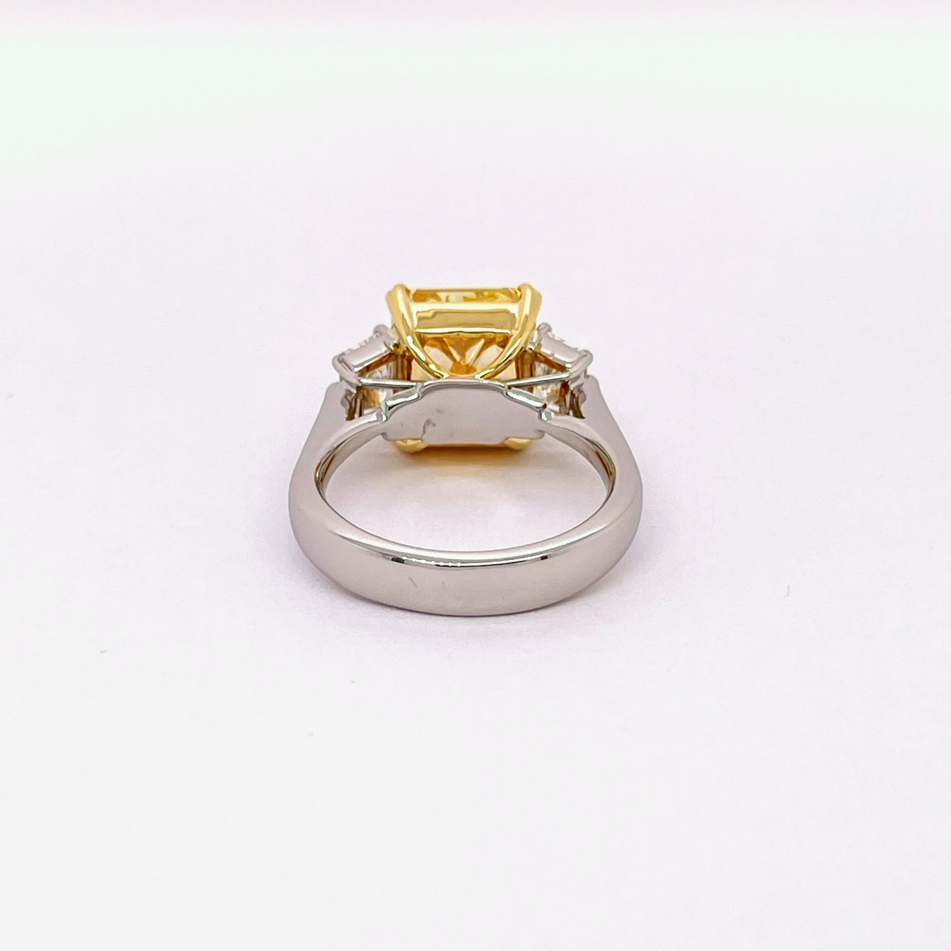 GIA Certified 6.17 Fancy Intense Yellow Radiant Diamond Engagement Ring In New Condition For Sale In LA, CA