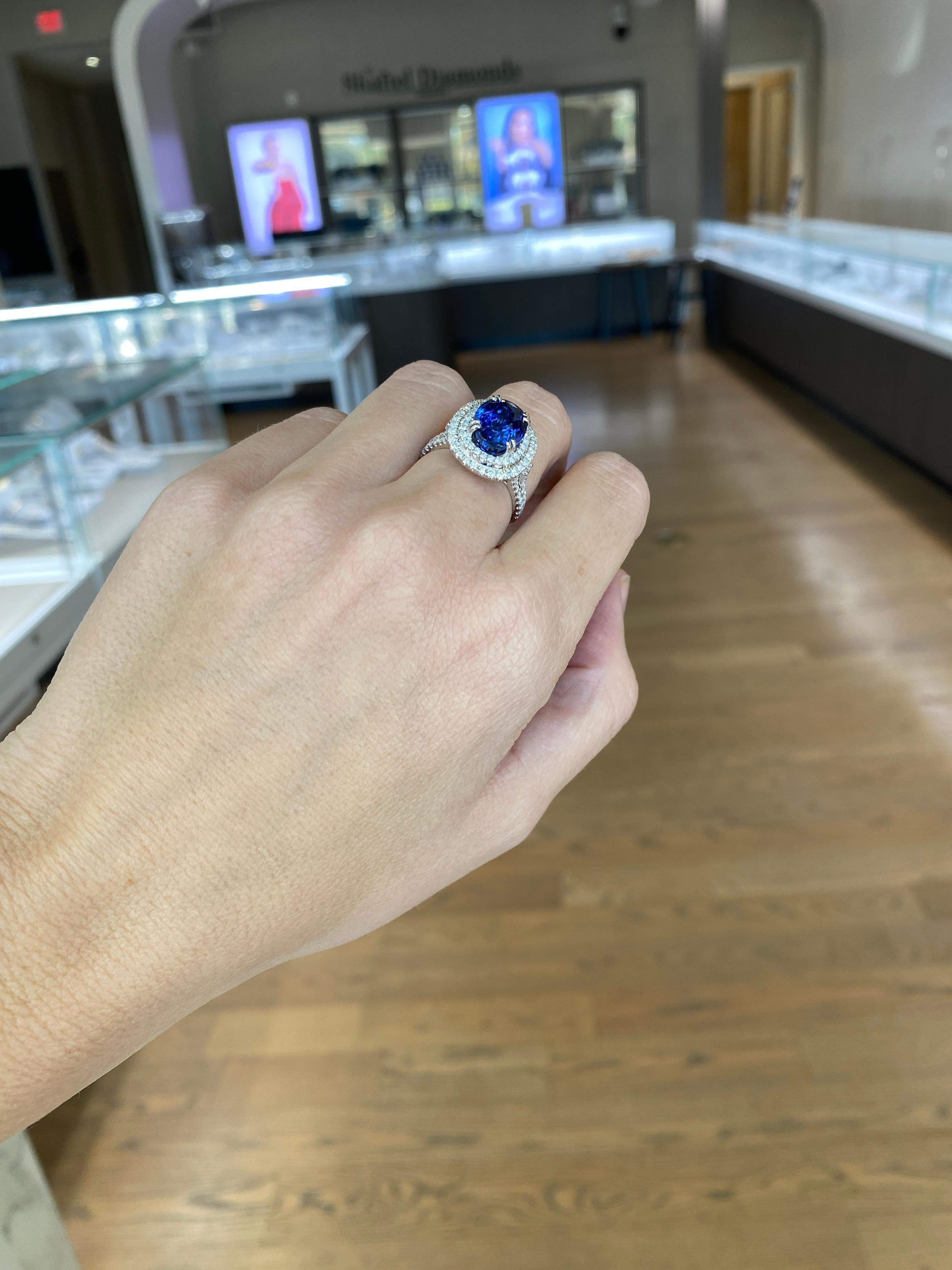 GIA Certified 6.18 Carat Oval Shaped Sri Lankan Sapphire & Diamond Ring For Sale 1