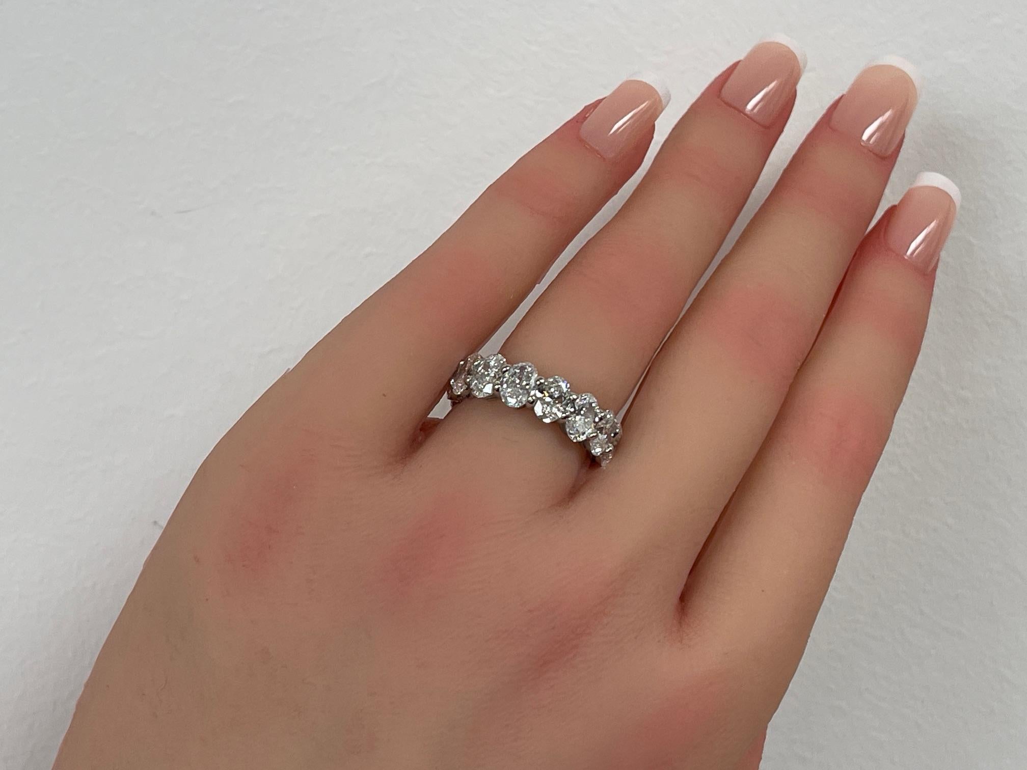 GIA  Certified 6.18 Ctw. Oval Cut Diamond Eternity Band in Platinum For Sale 3