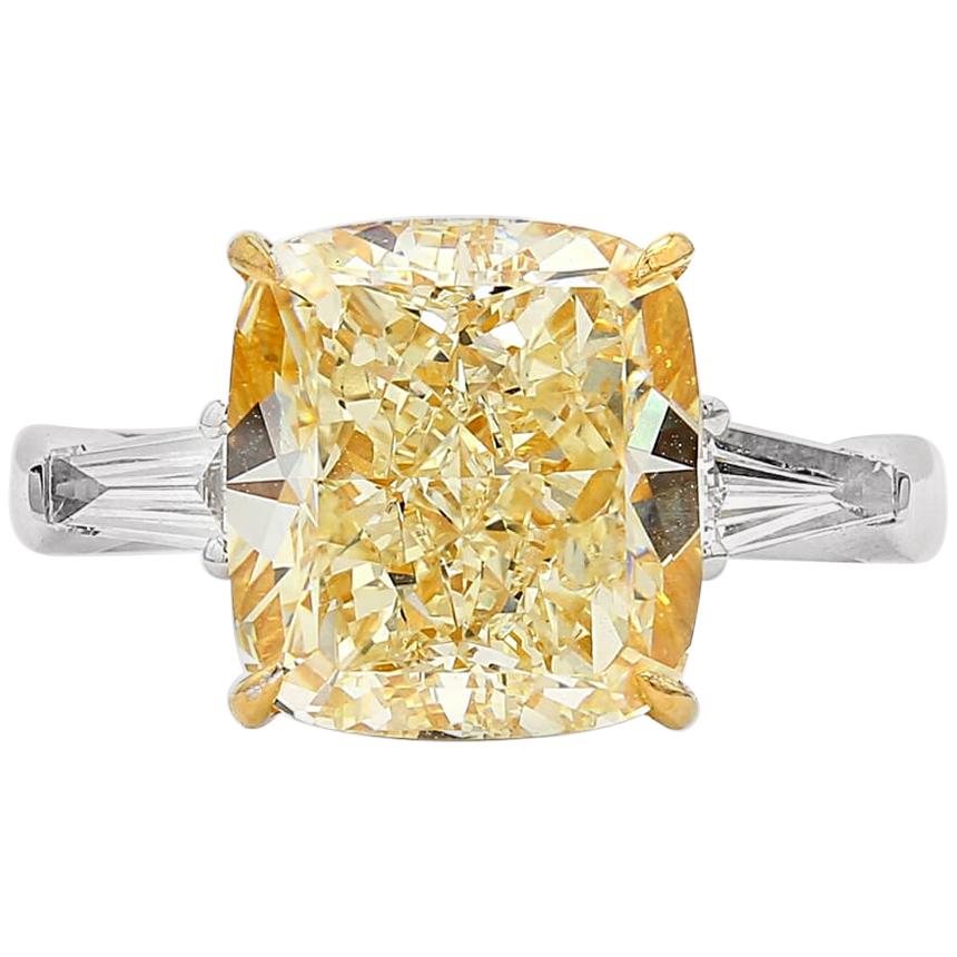 GIA Certified 6.19 Carat Light Yellow Natural Untreated Diamond Engagement Ring For Sale