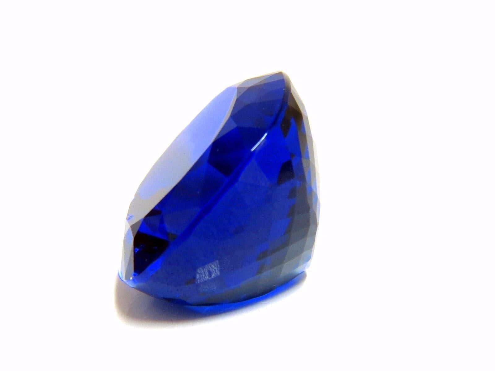 GIA zertifiziert 62,60 Karat Natürlicher Blauer Tansanit im Kissenschliff Prächtig im Angebot 1