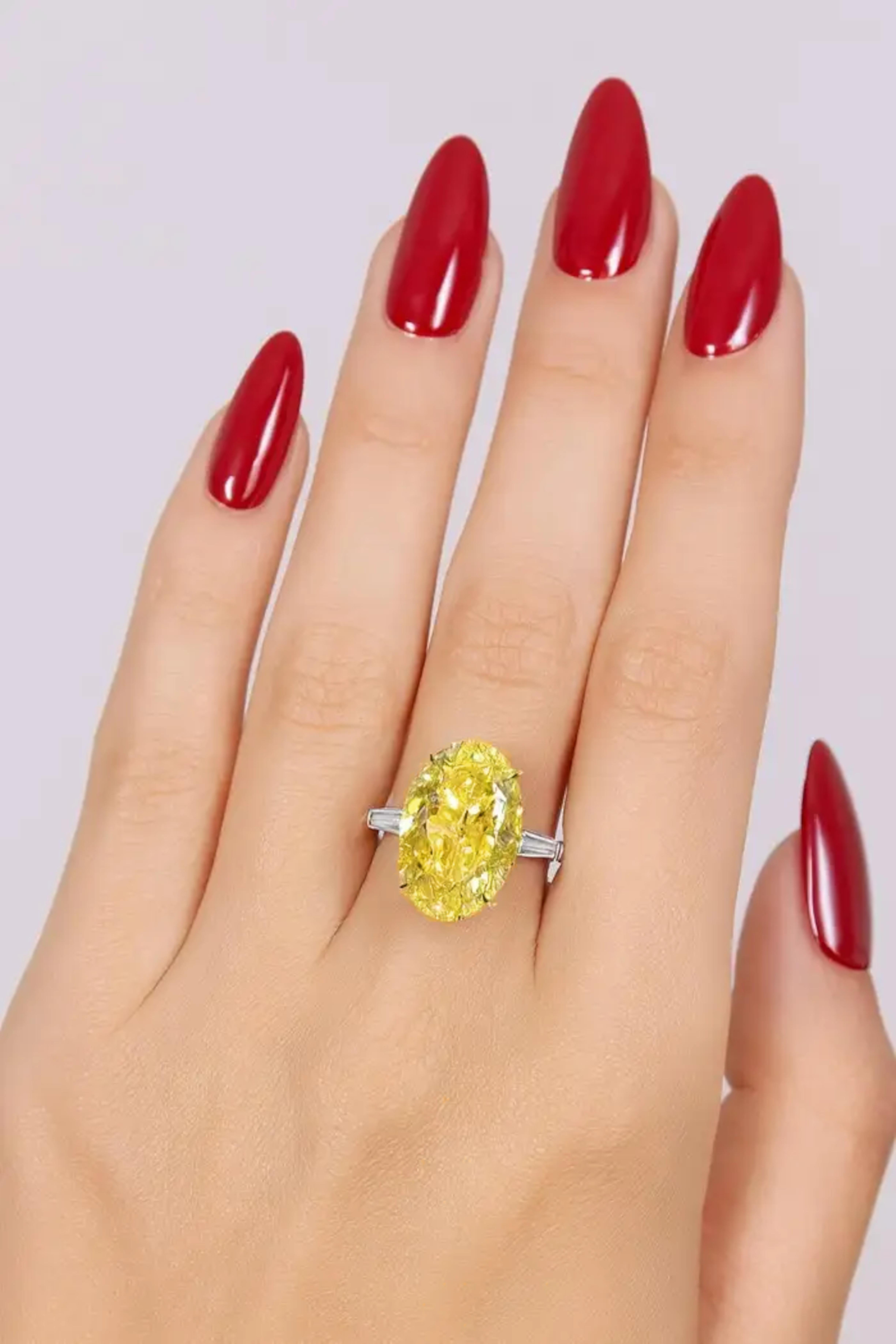 Oval Cut GIA Certified 6.34 Carat Fancy Yellow Oval Modified Brilliant Diamond Ring For Sale
