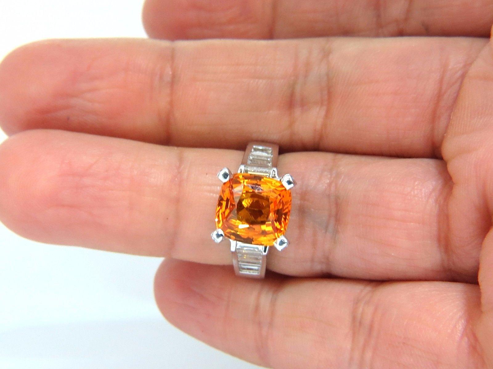 GIA Certified 6.41ct natural citrus bright vivid orange sapphire diamonds ring In New Condition In New York, NY