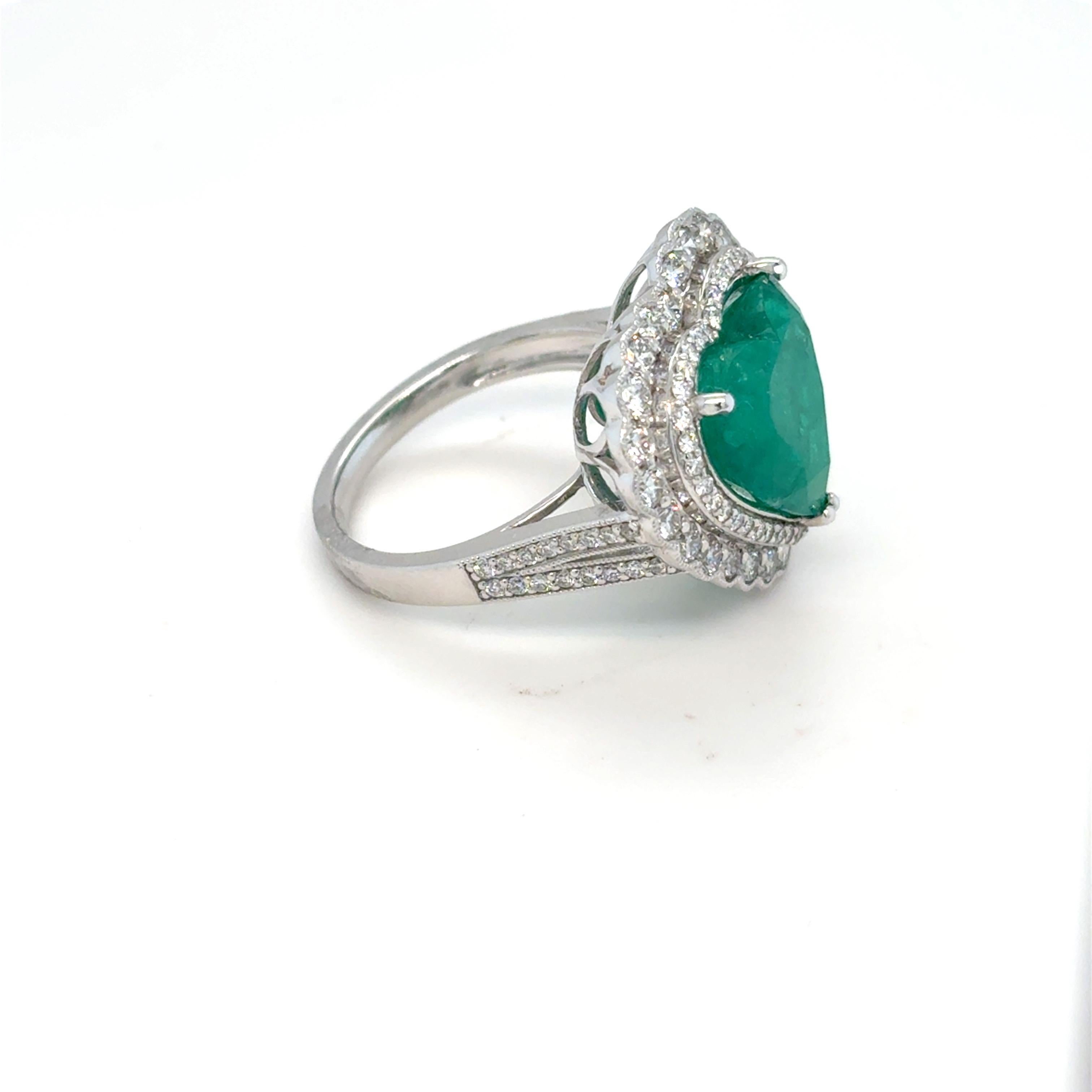 GIA Certified 6.42 Carat Heart Cut Colombian Emerald Diamond Ring In New Condition For Sale In Trumbull, CT