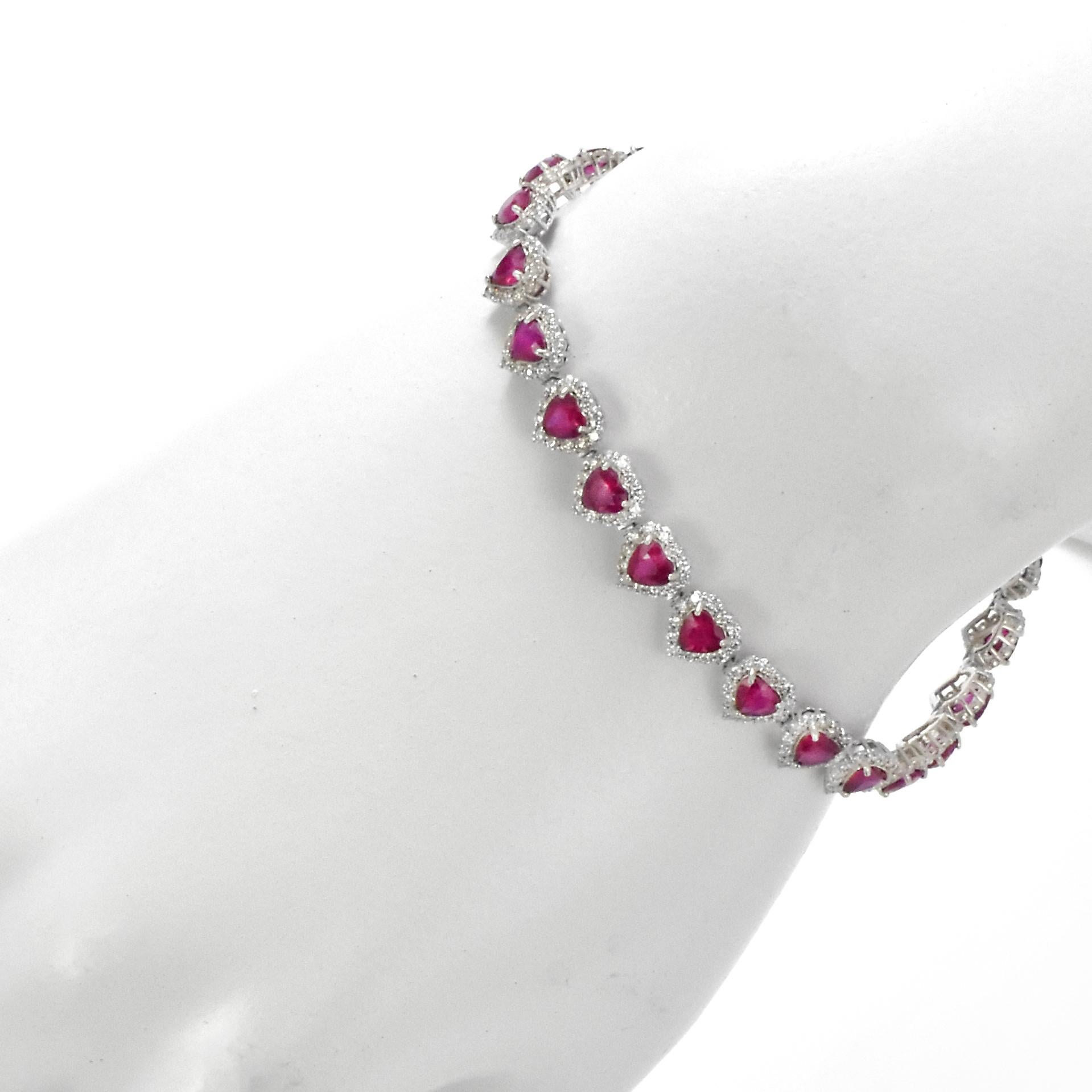 GIA-zertifiziertes Armband aus Platin mit 6.44 Karat burmesischen Rubinen und Diamanten im Angebot 2