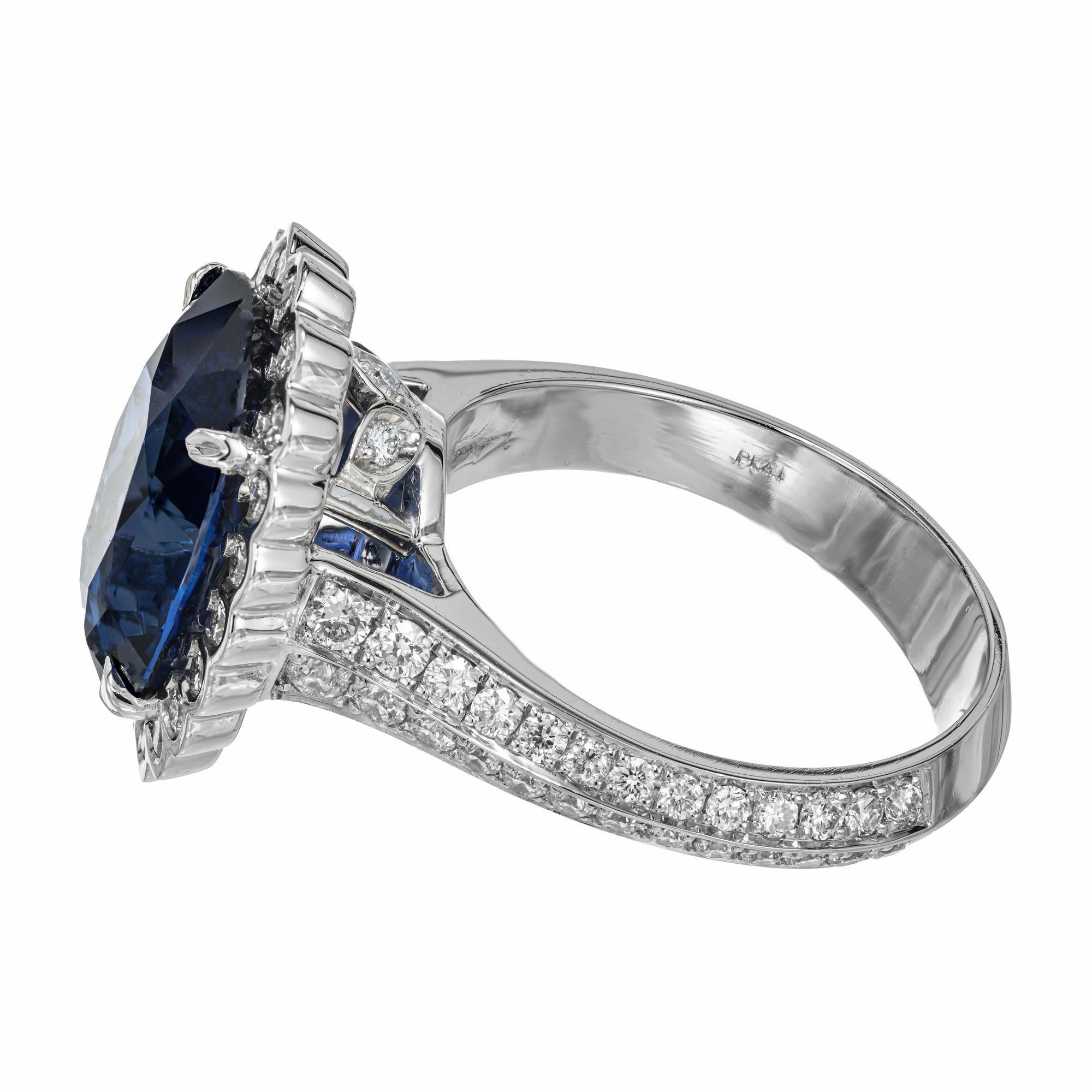 Platin-Verlobungsring, GIA-zertifizierter 6,48 Karat ovaler Saphir, Diamant-Halo mit Halo Damen im Angebot