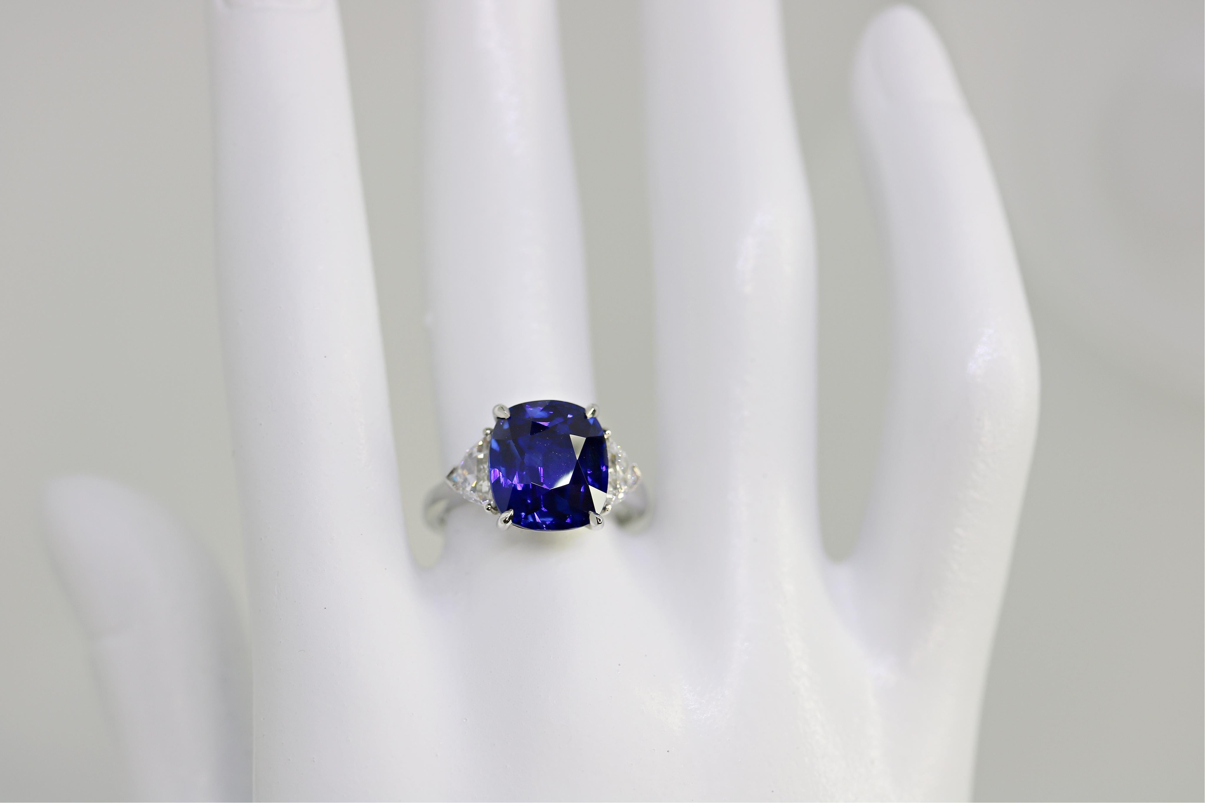 dark blue diamond ring