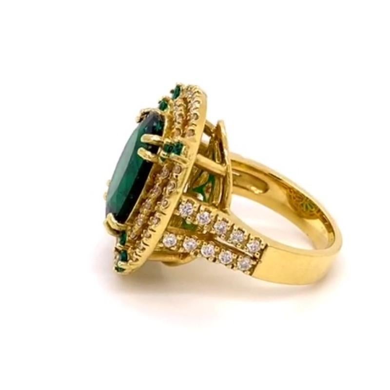 GIA Certified 6.58 Carat Colombian Natural Emerald 18 Karat Yellow Gold Ring For Sale 1