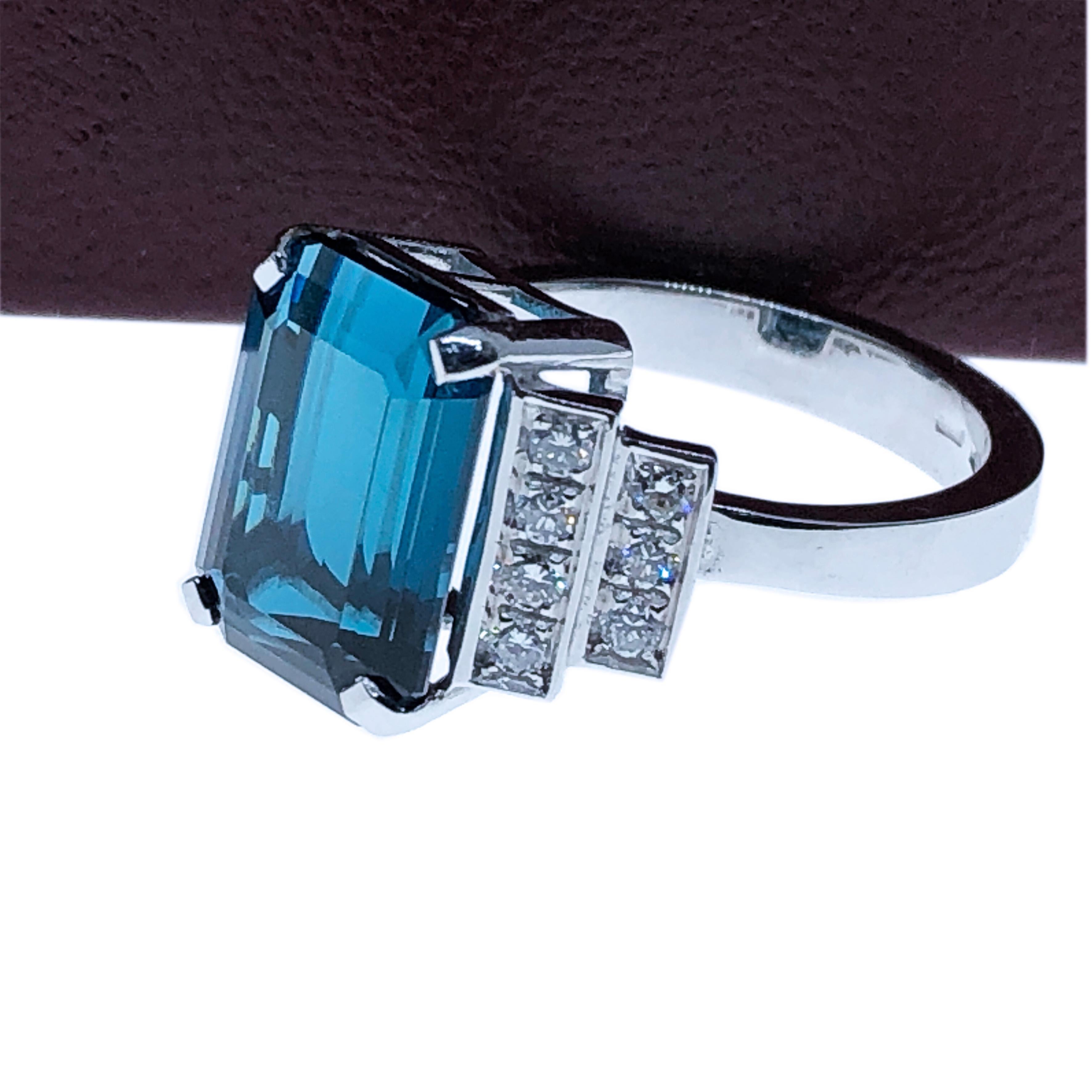 Berca GIA Certified 6.58 Karat Octagonal Cut Blue Tourmaline White Diamond Ring For Sale 3