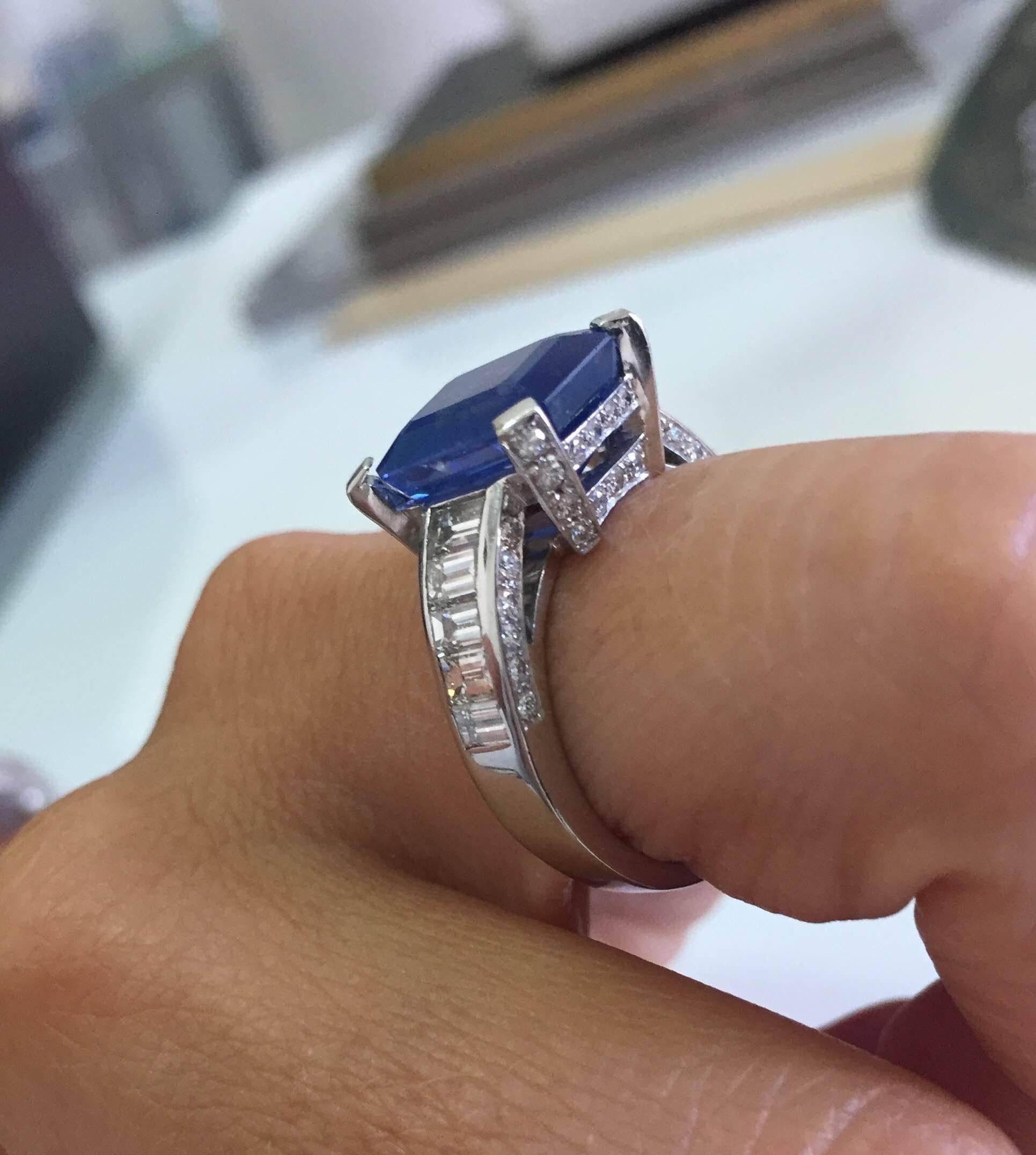 GIA Certified 6.59 Carat Sapphire Diamond Gold Ring For Sale 8