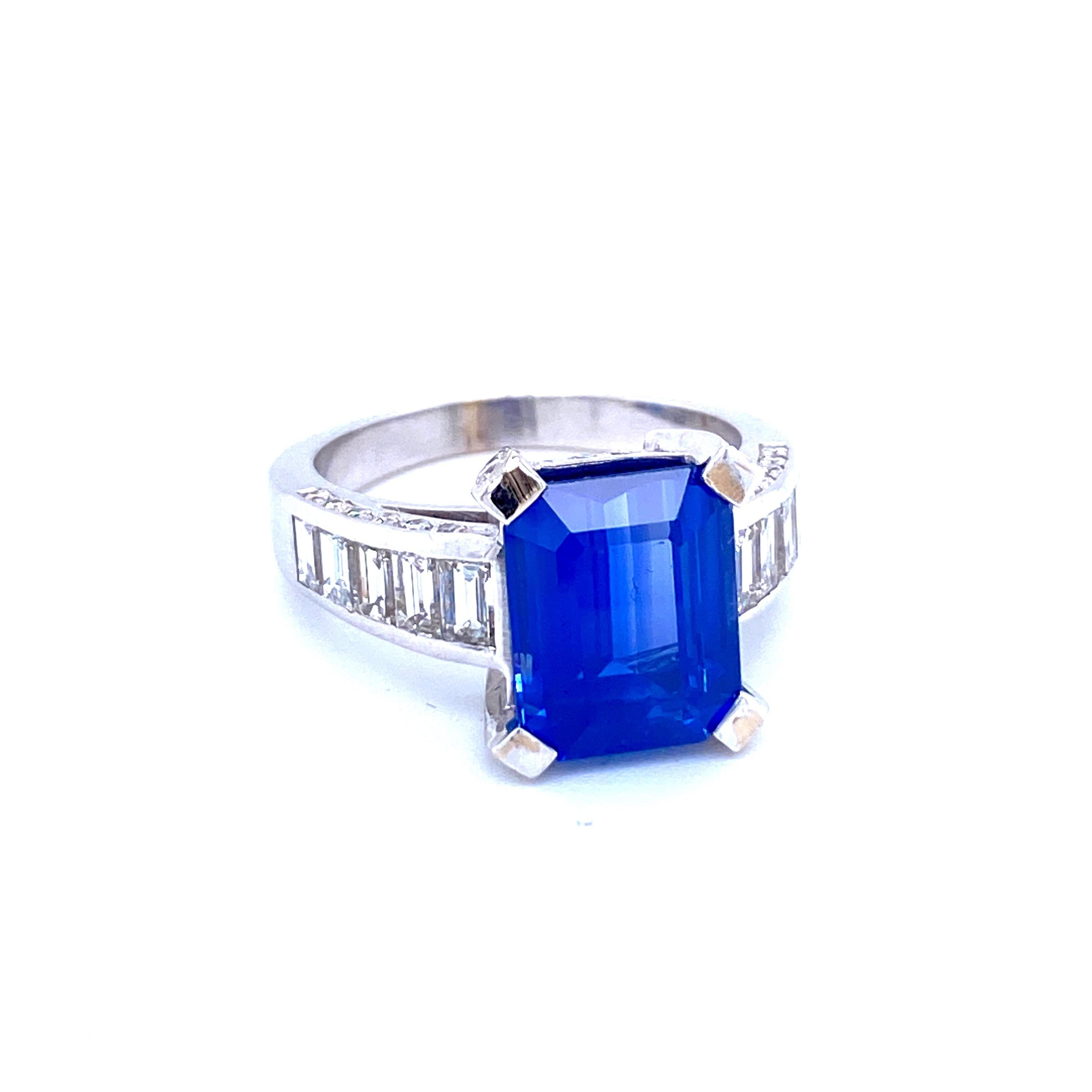 GIA zertifiziert 6,59 Karat Saphir Diamant Gold Ring (Achteckschliff)