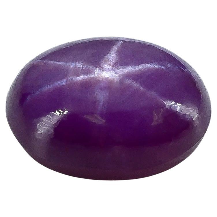 Saphir étoilé violet non chauffé de 6,65 carats certifié GIA en vente
