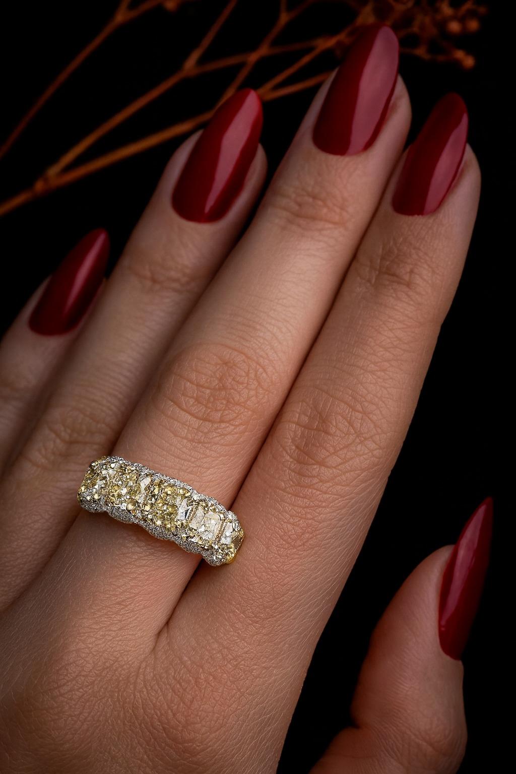 GIA Certified 66.60 Carat Fancy Yellow and White Diamond Necklace, Ring Earrings For Sale 3