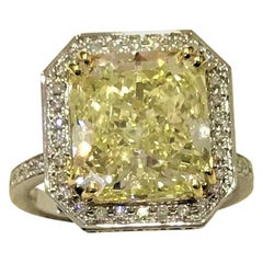 yellow diamond cocktail rings GIA Certified 6.70 Carat Radiant Fancy Yellow Diamond Cocktail Ring