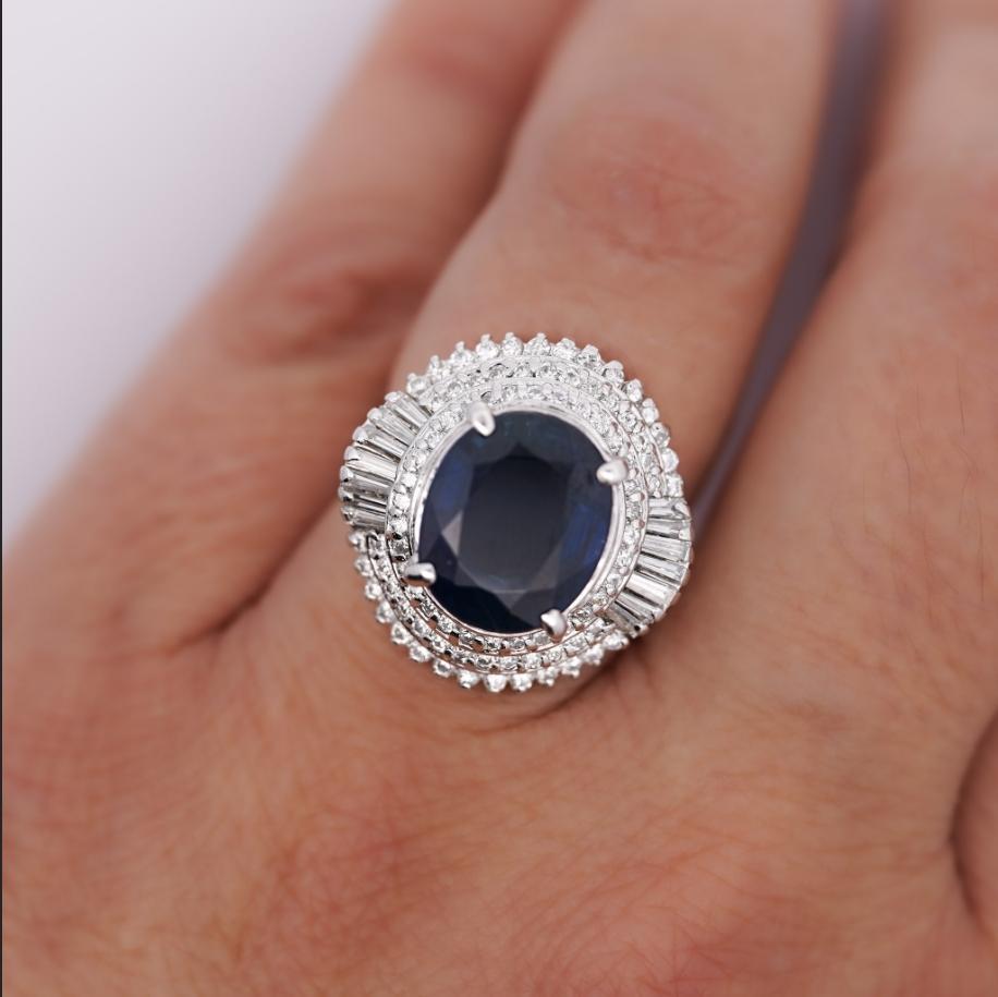 GIA Certified 6.75 Carat Oval Blue Sapphire and Diamond Ballerina Ring For Sale 2