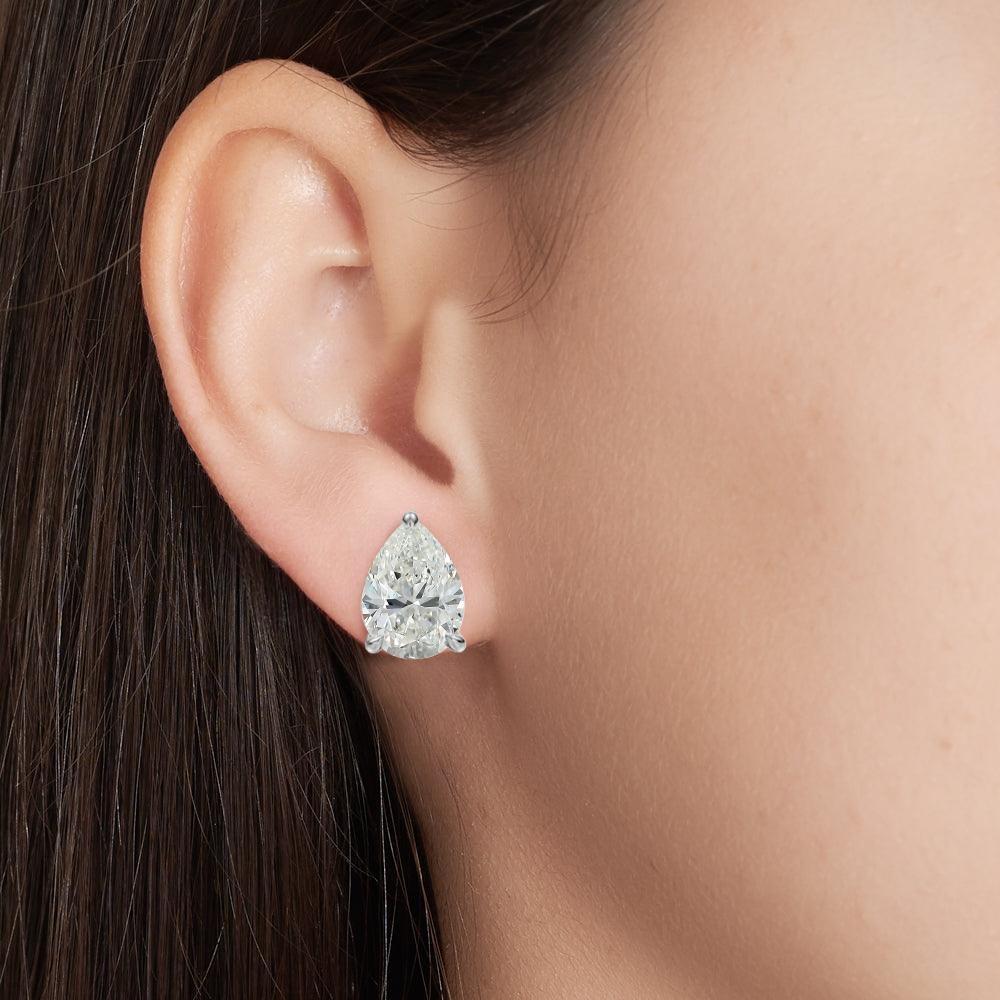GIA-zertifizierte 6,76 Karat Diamant-Ohrstecker im Birnenschliff im Angebot 5