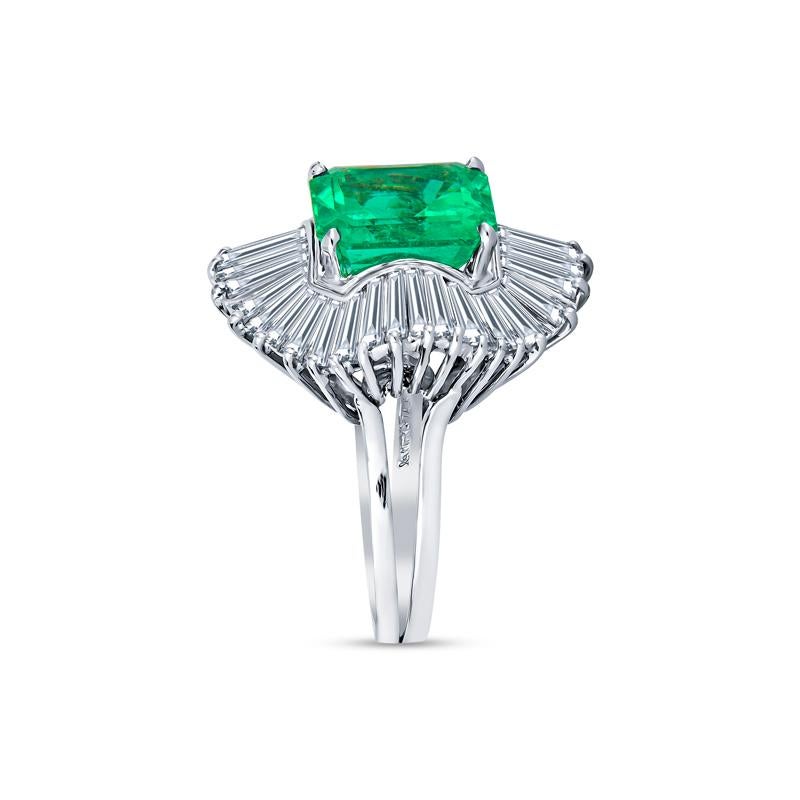 Emerald Cut GIA Certified 6.77 Carat Colombian Emerald & Diamond Cocktail Ring For Sale